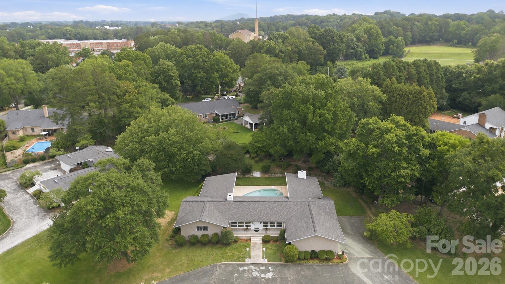 938 Sandswood Drive — Gastonia