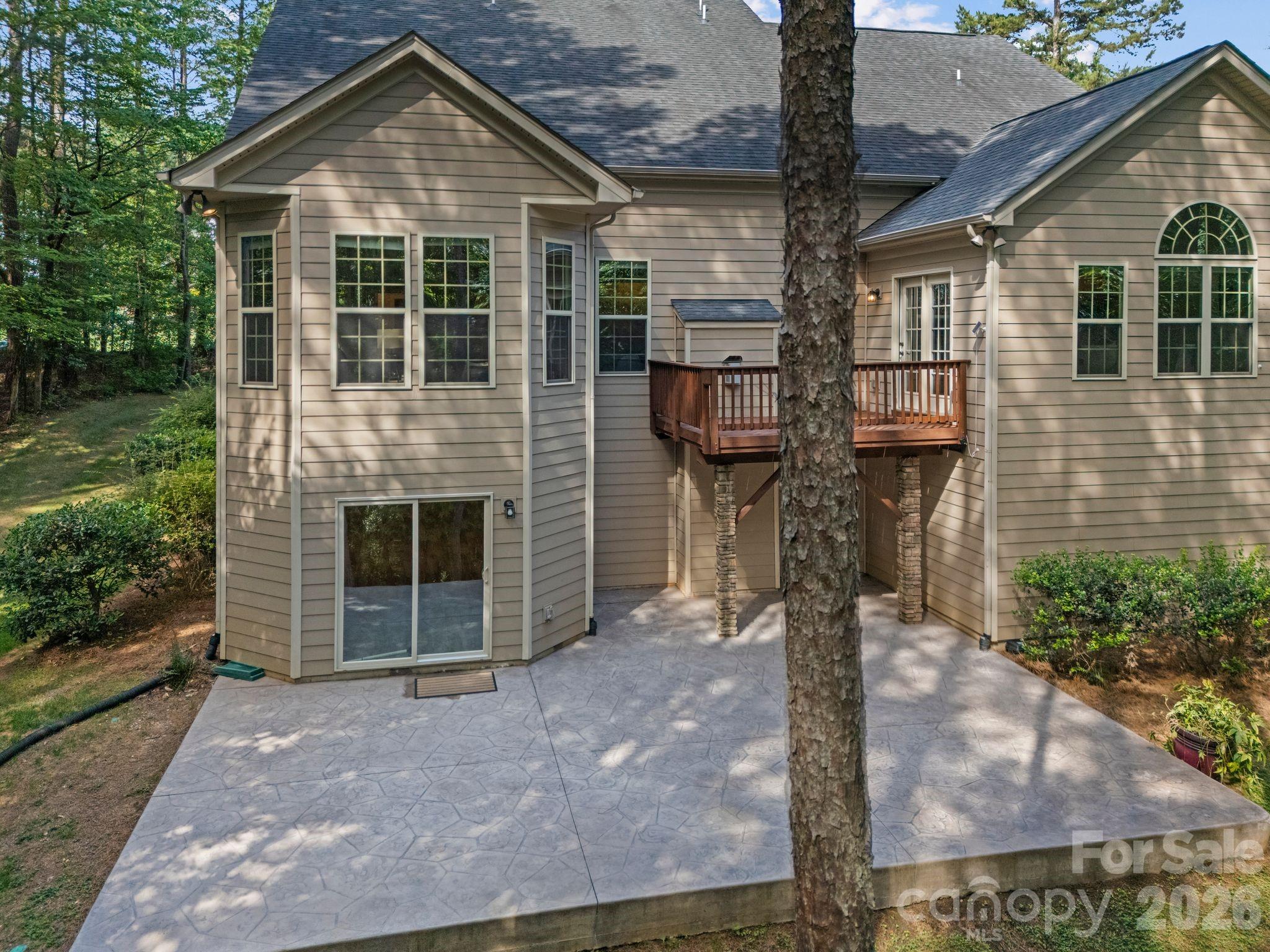 237 Ashmore Circle — Troutman