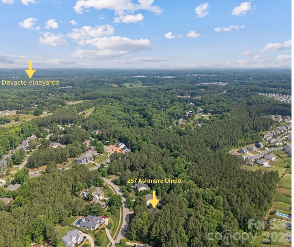 237 Ashmore Circle — Troutman