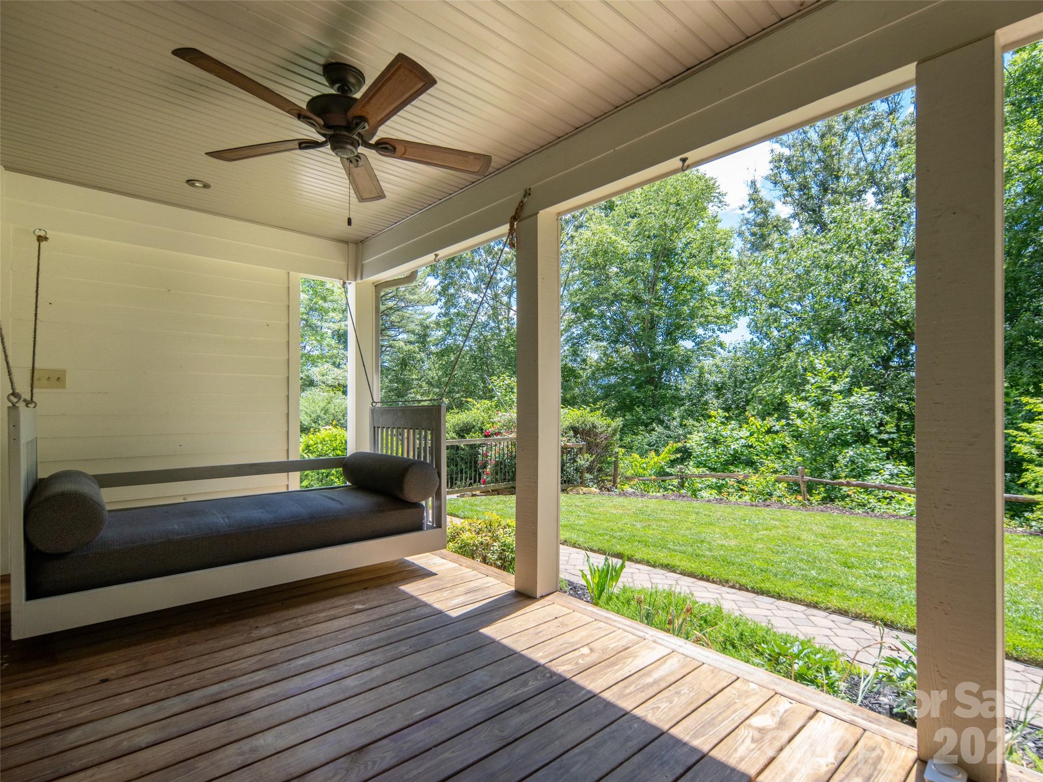103 Woodburn Drive — Swannanoa