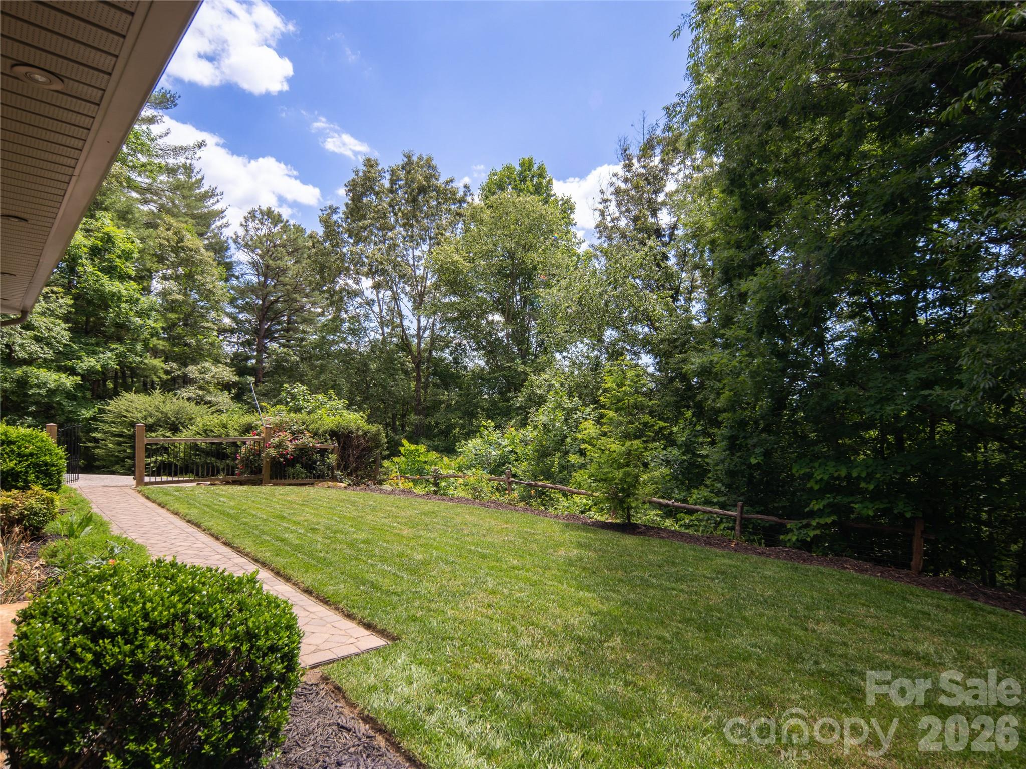 103 Woodburn Drive — Swannanoa