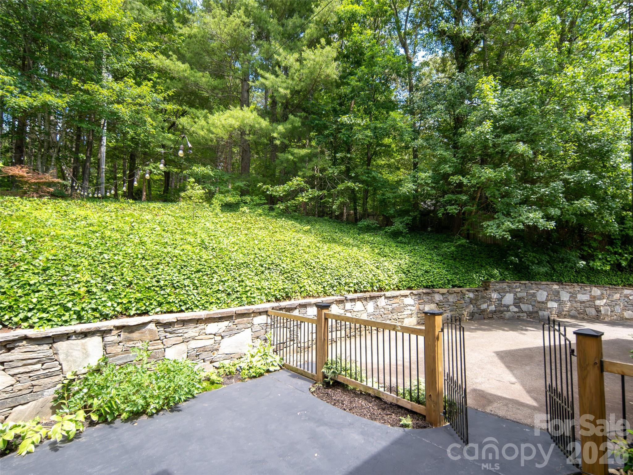 103 Woodburn Drive — Swannanoa