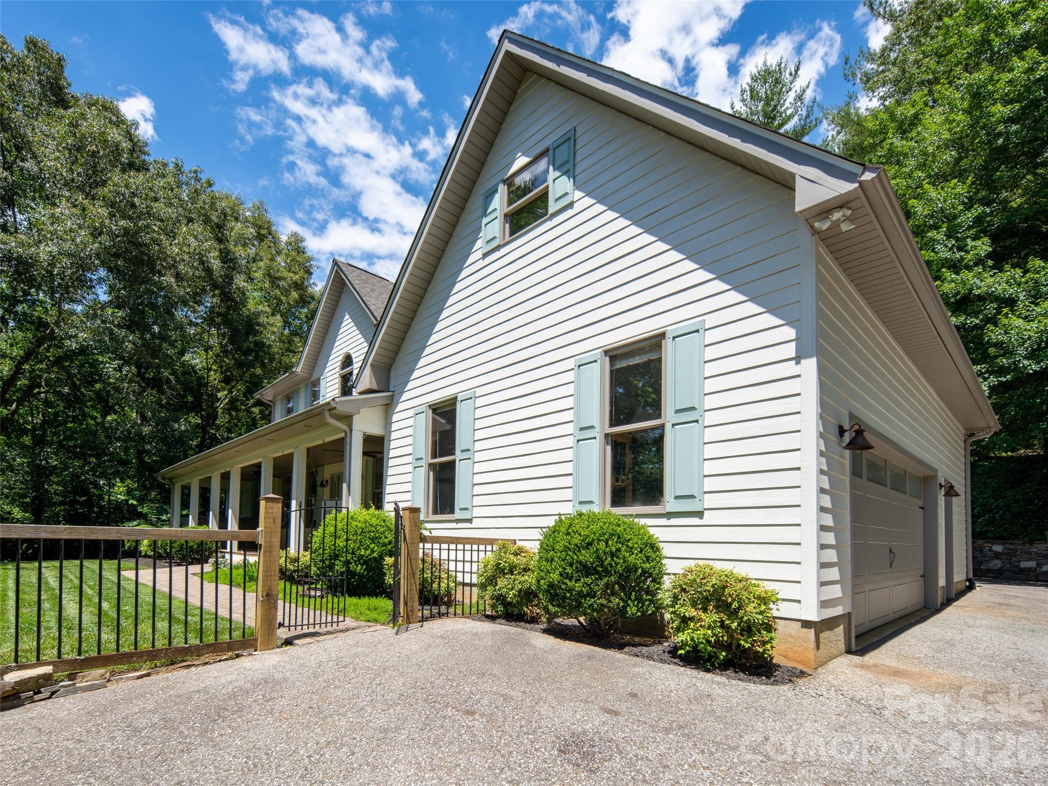 103 Woodburn Drive — Swannanoa