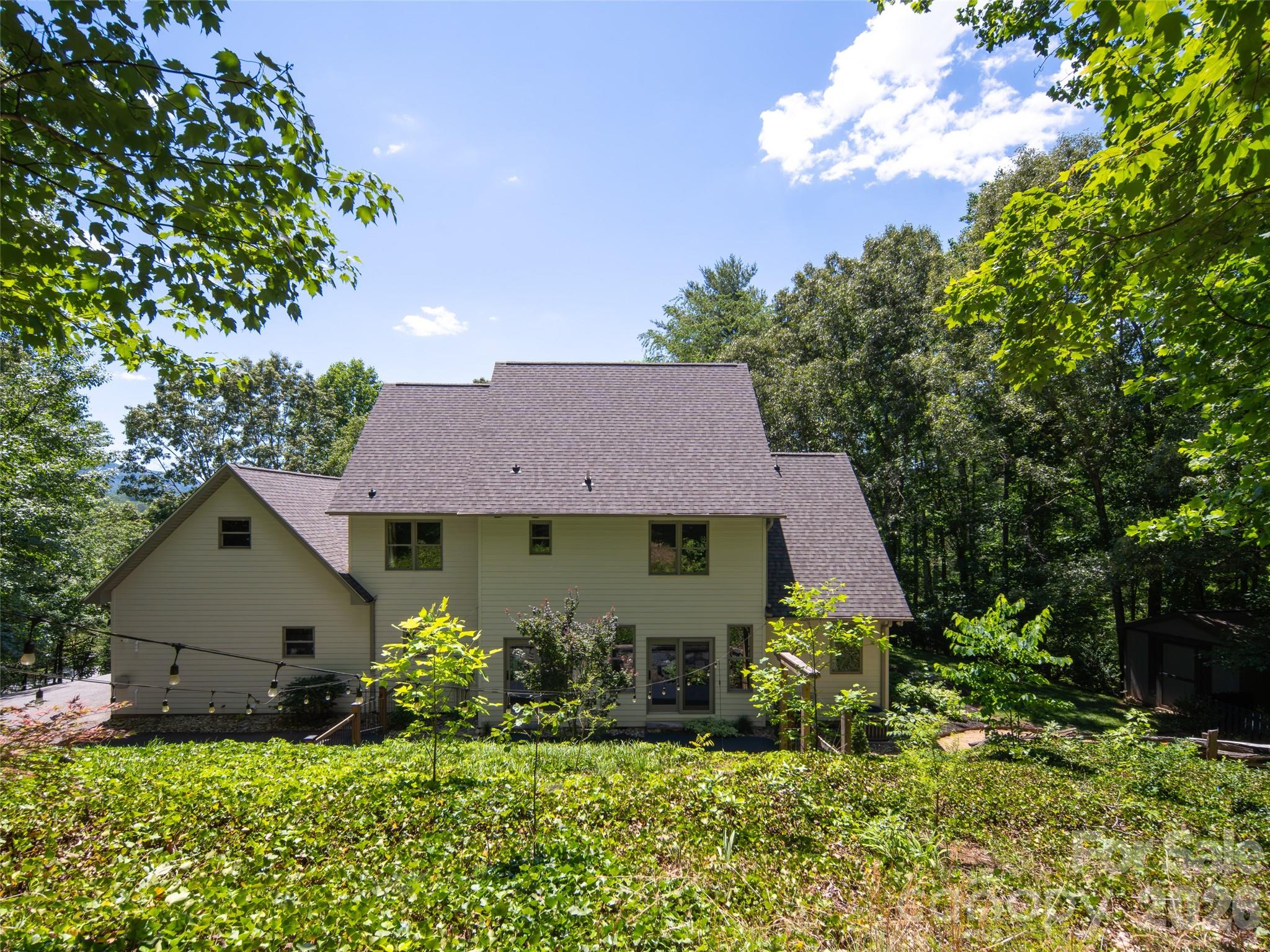 103 Woodburn Drive — Swannanoa