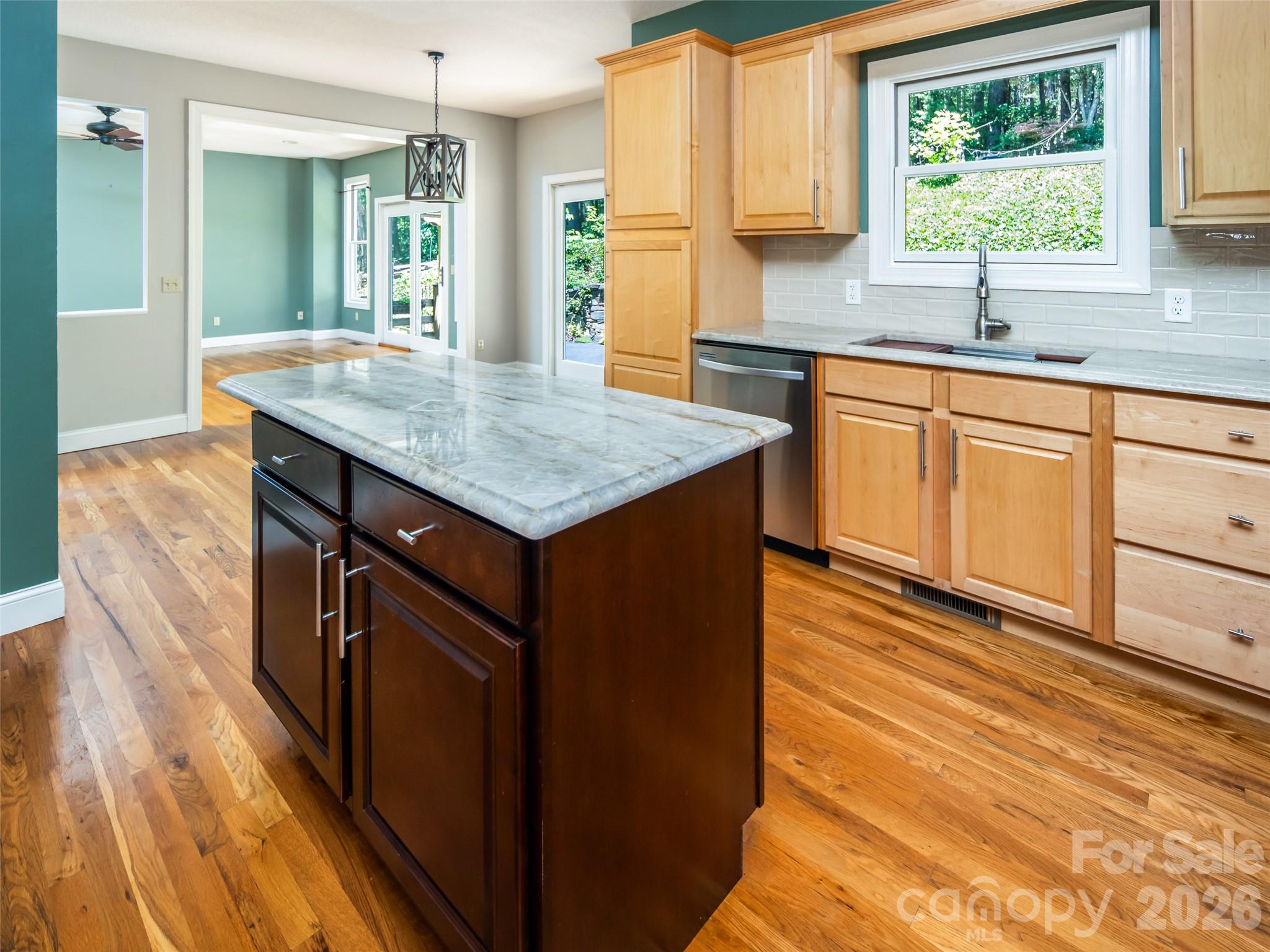 103 Woodburn Drive — Swannanoa
