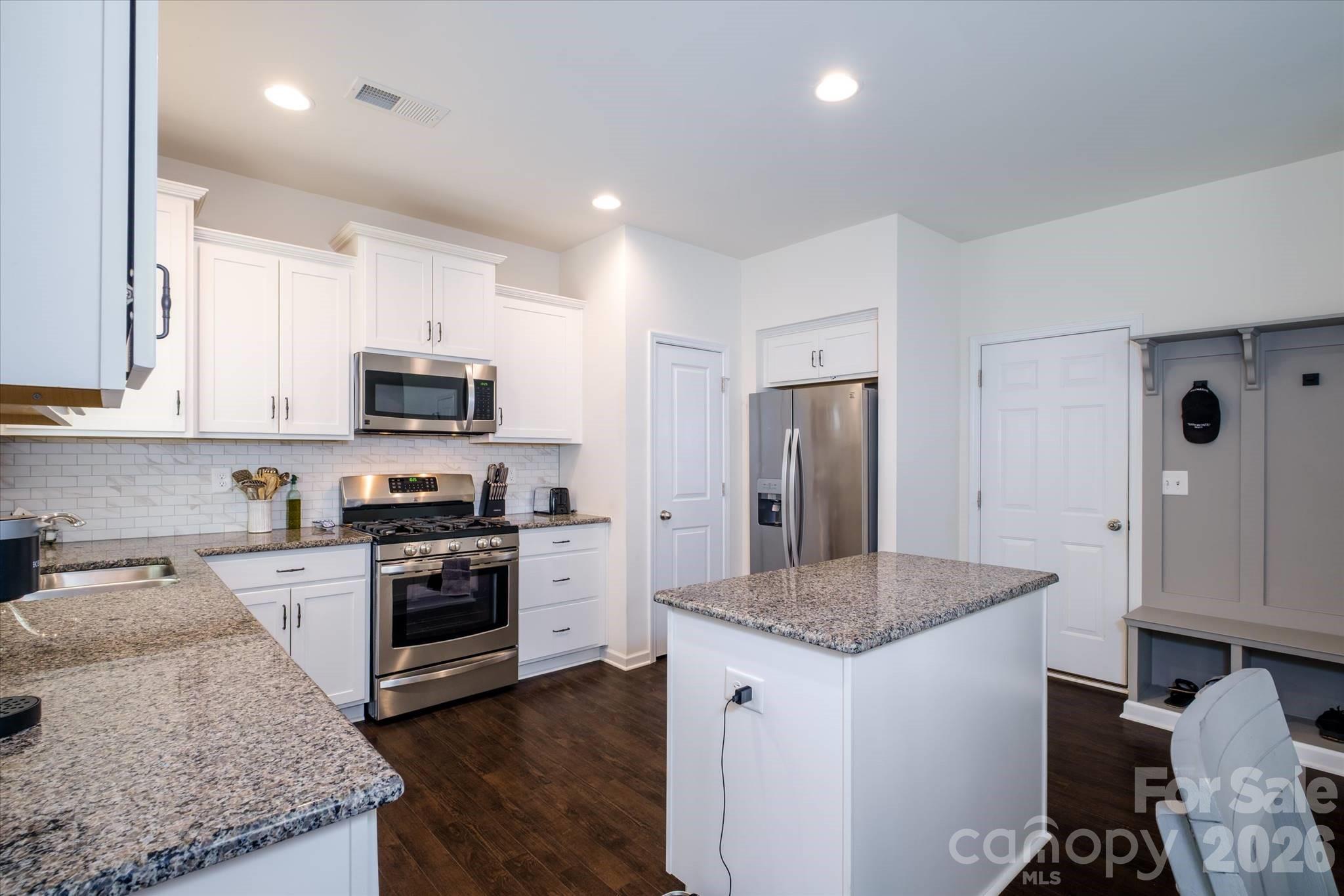 5415 Fenway Drive — Charlotte