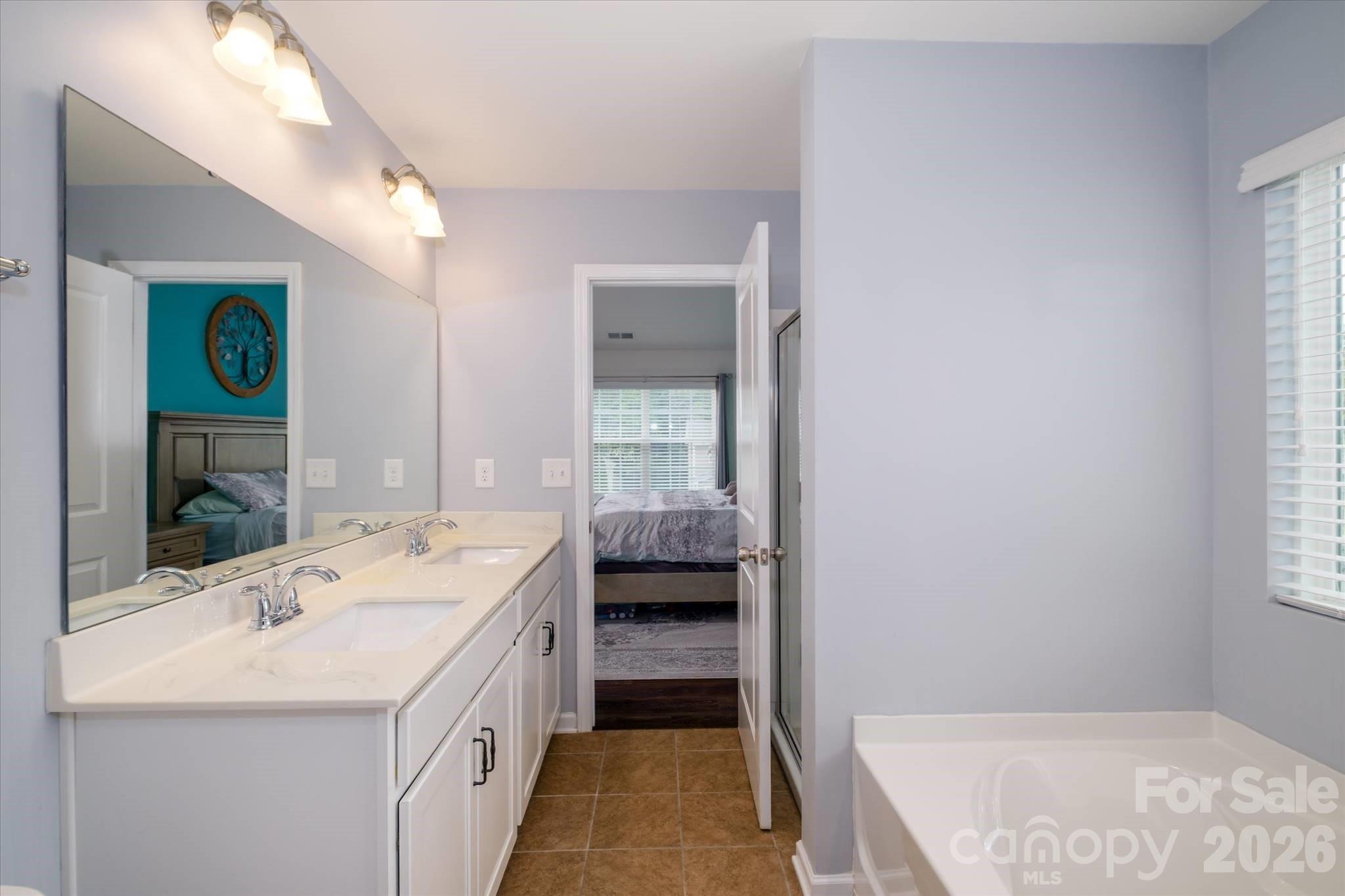 5415 Fenway Drive — Charlotte