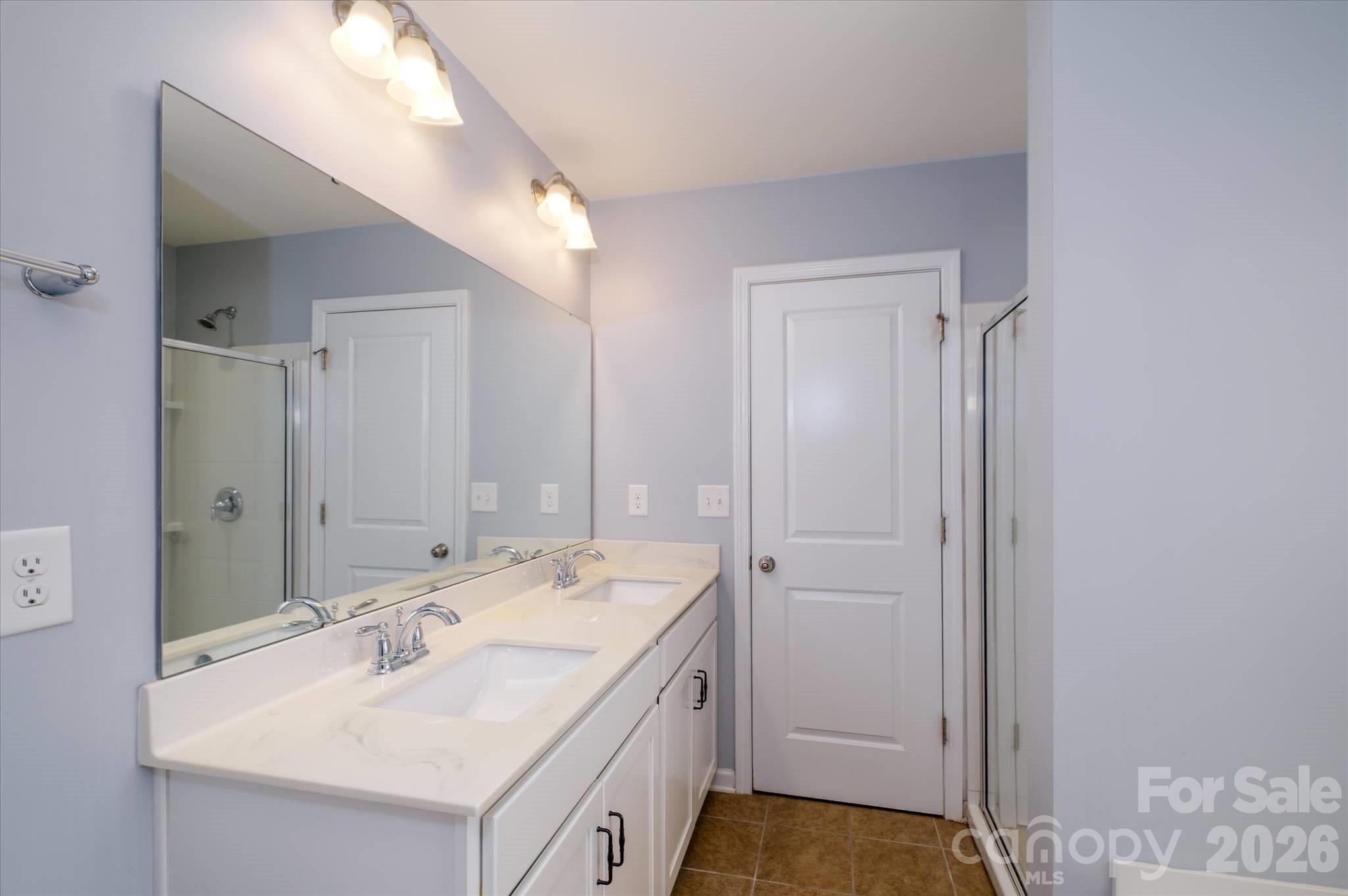 5415 Fenway Drive — Charlotte