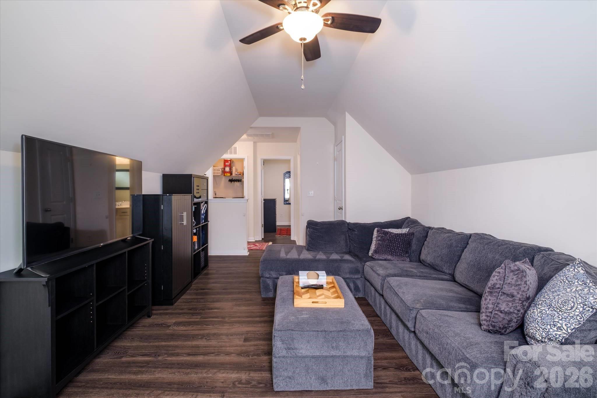 5415 Fenway Drive — Charlotte