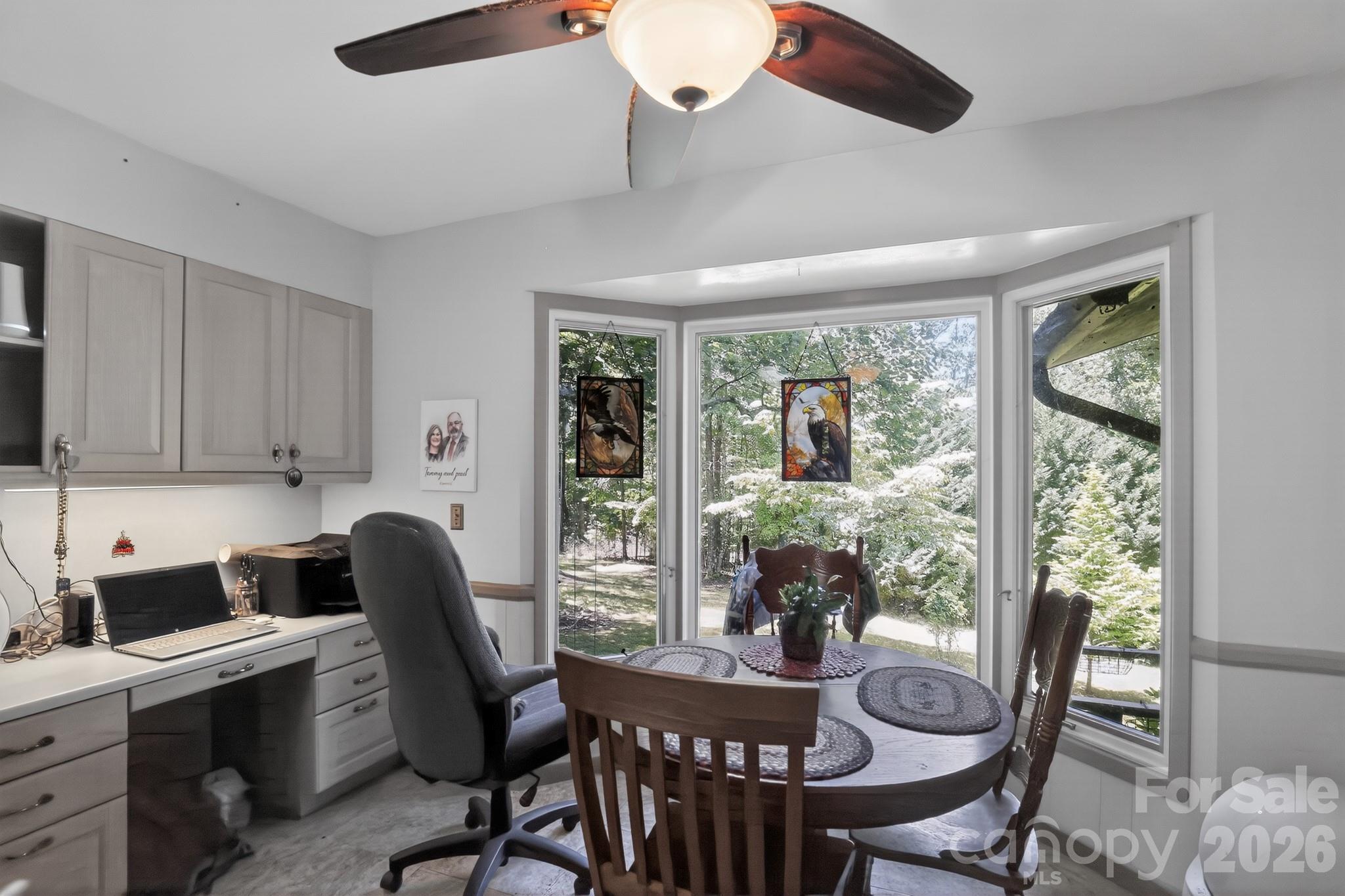 186 Catherine Drive — Columbus