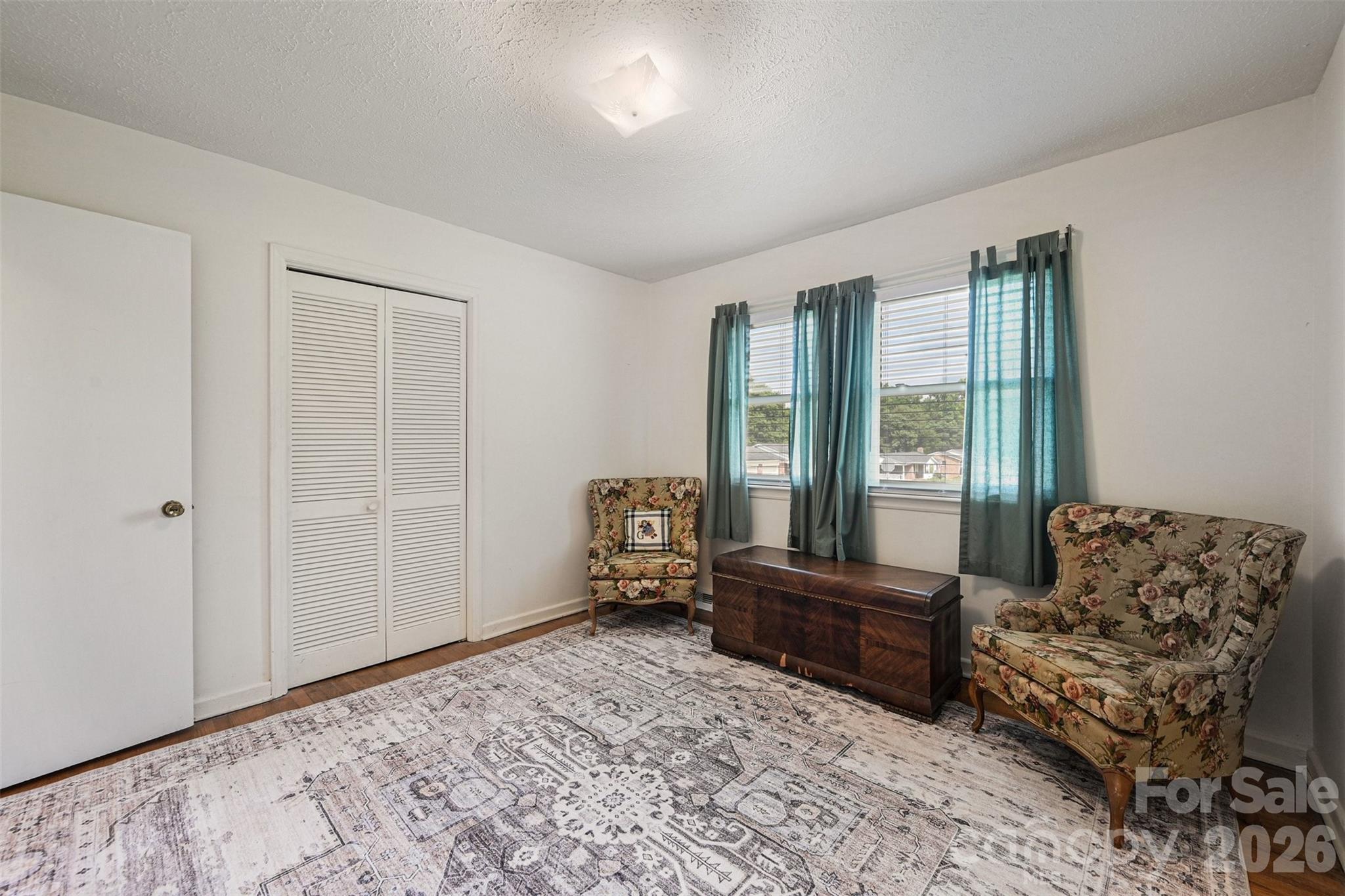 5111 Hawthorne Lane — Shelby