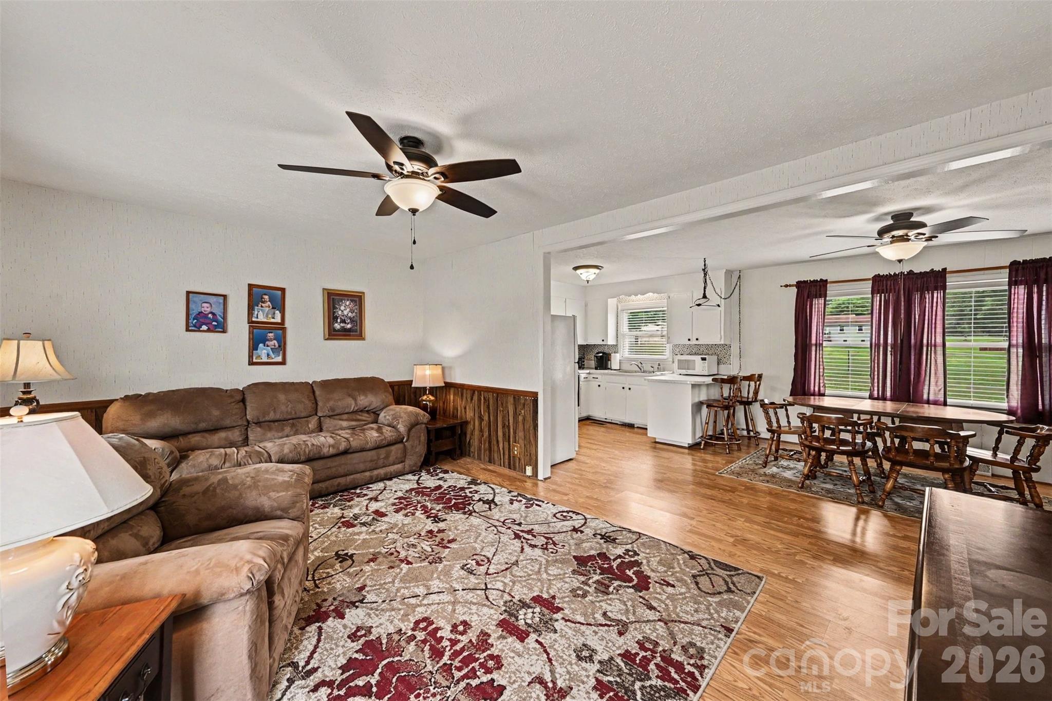 5111 Hawthorne Lane — Shelby