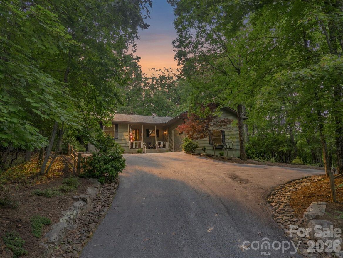 558 Middle Connestee Trail — Brevard