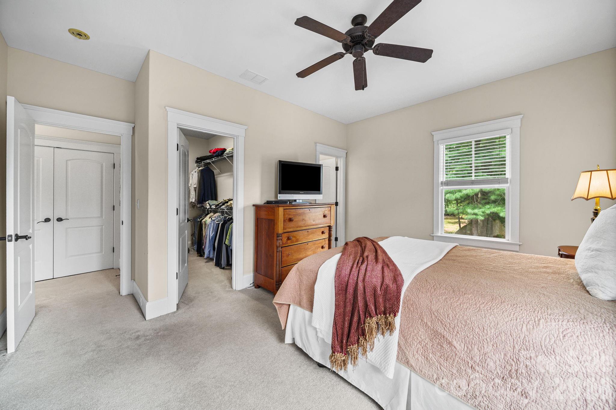 718 Kingsley Way — Belmont