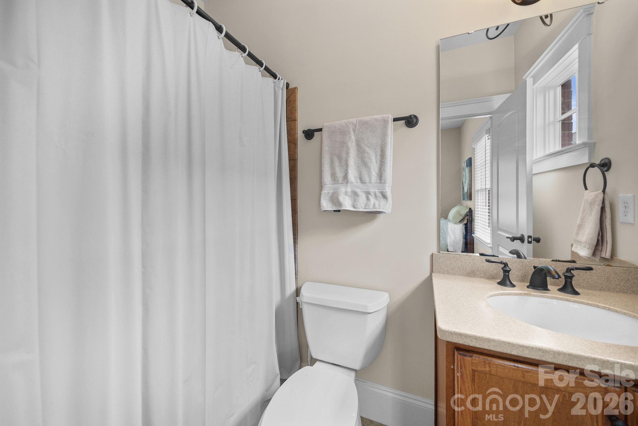 718 Kingsley Way — Belmont