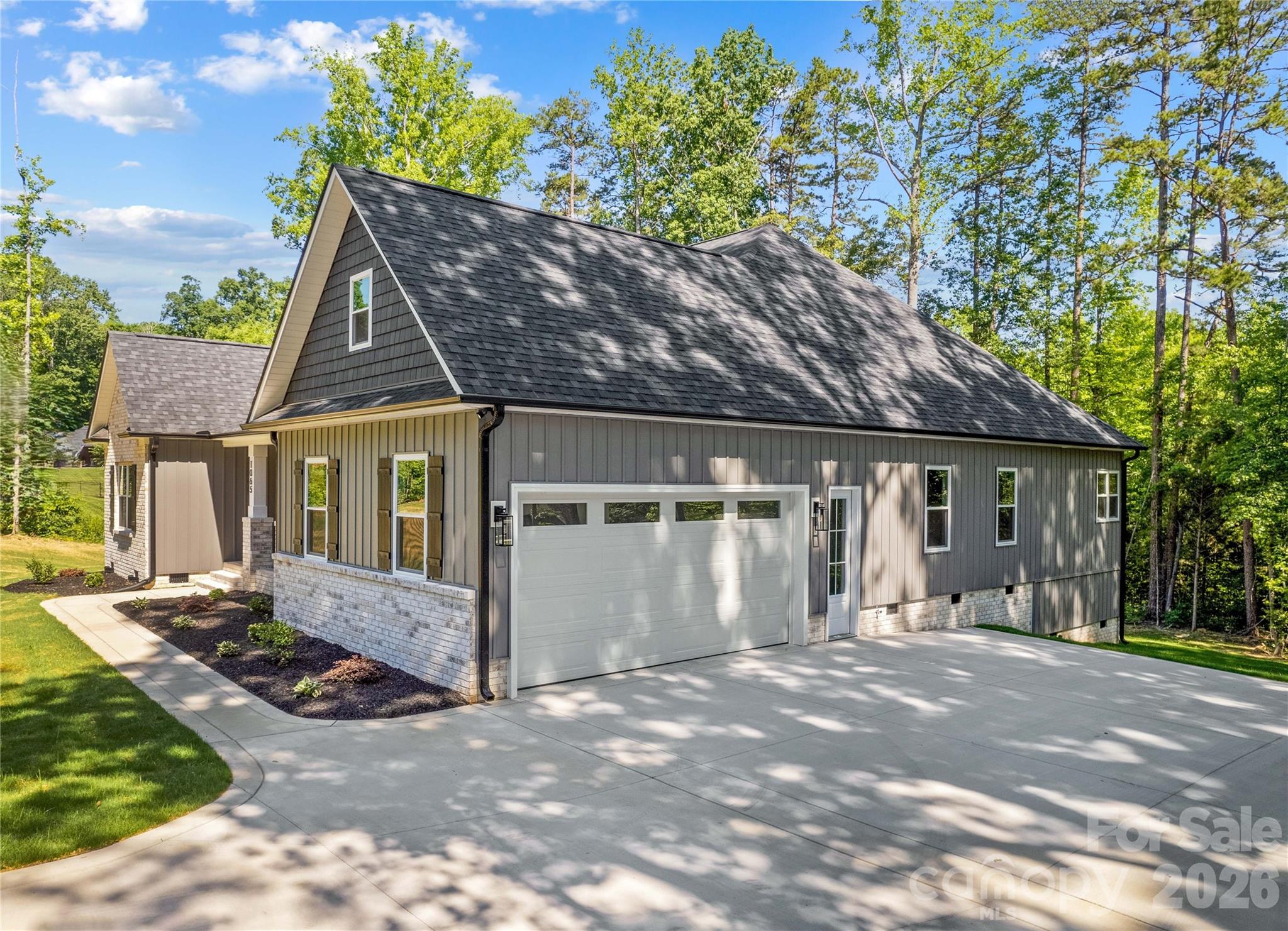 1065 Shawnee Trail — China Grove