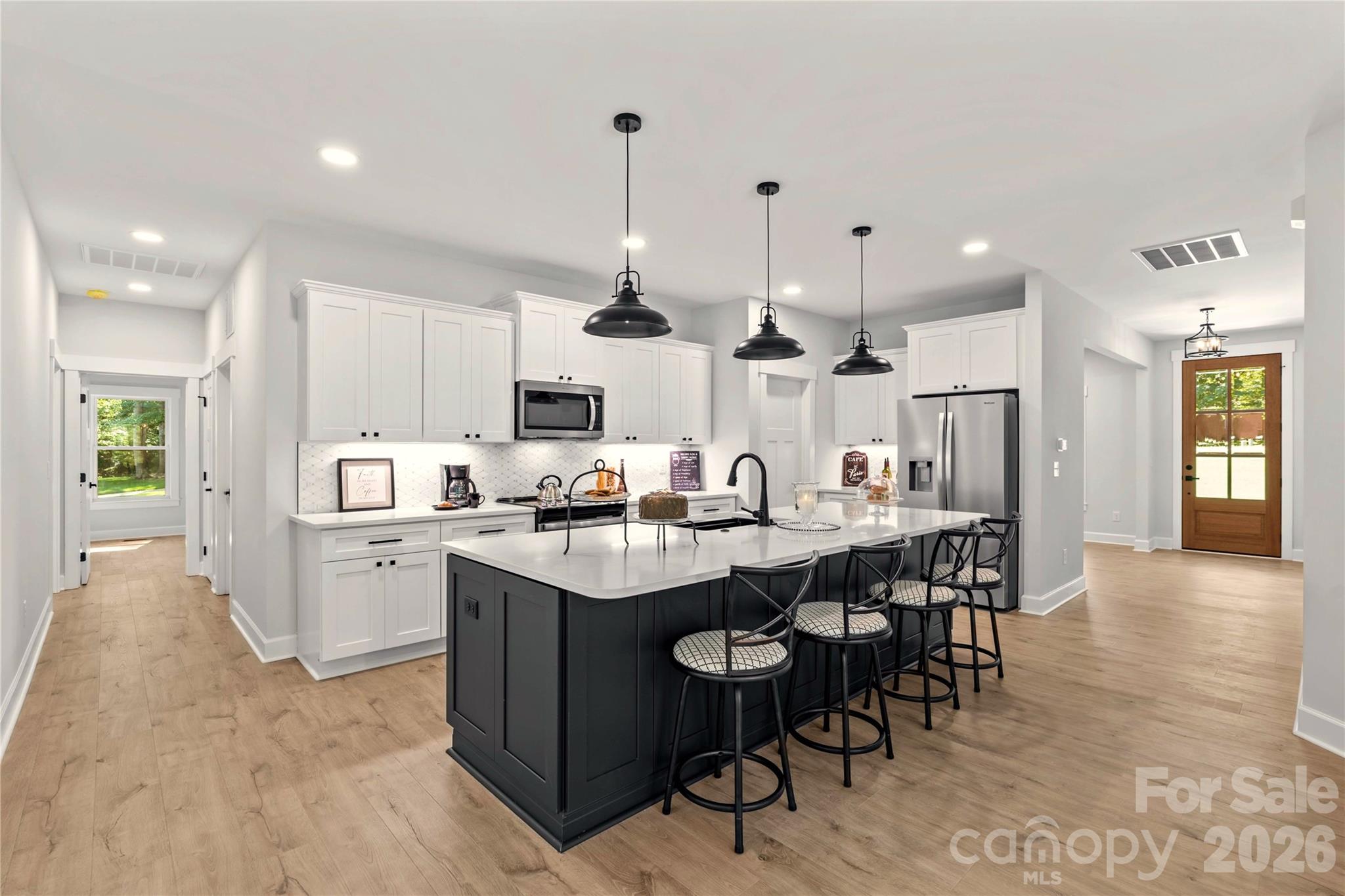 1065 Shawnee Trail — China Grove