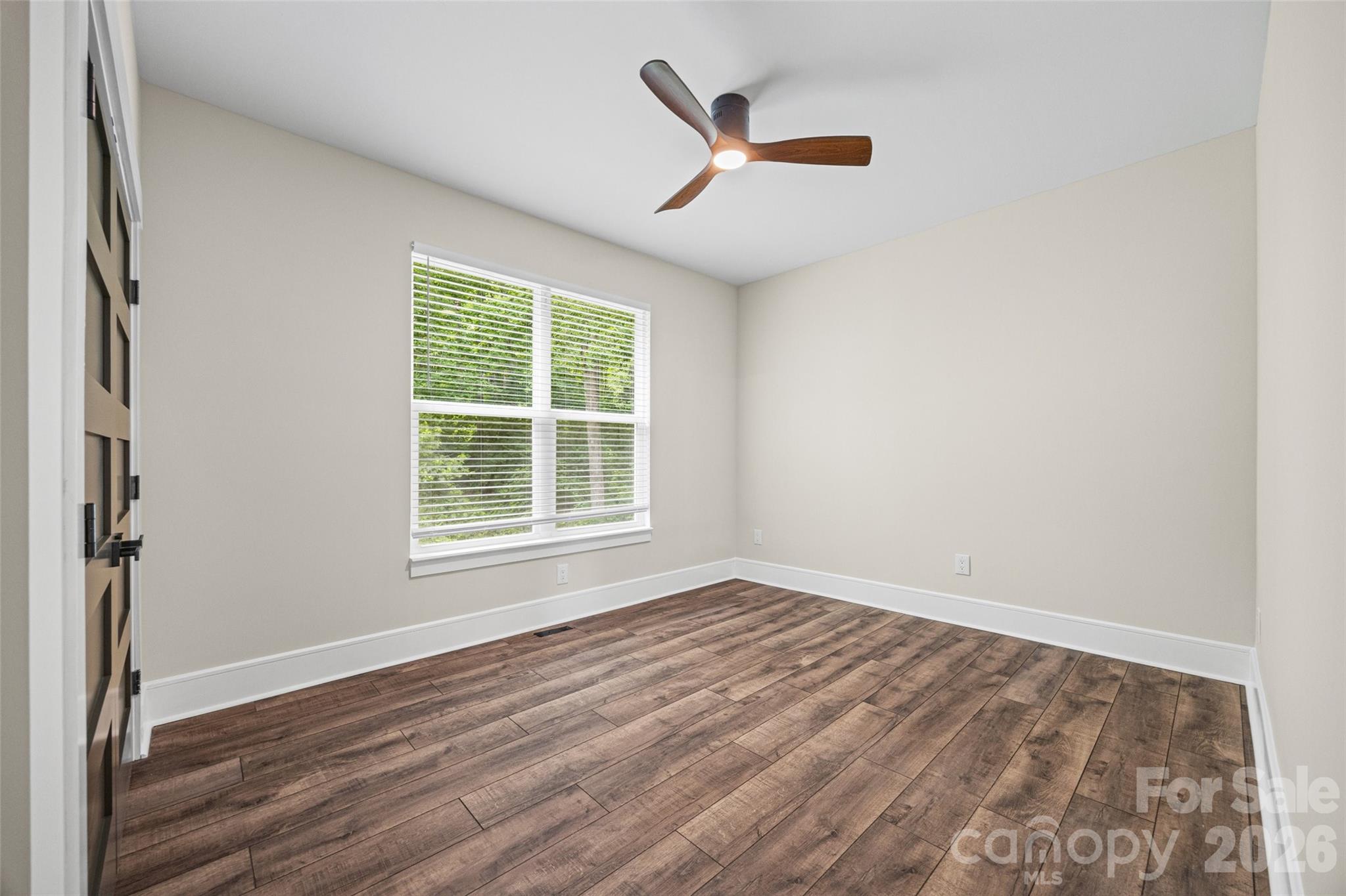 925 Loganberry Lane — York