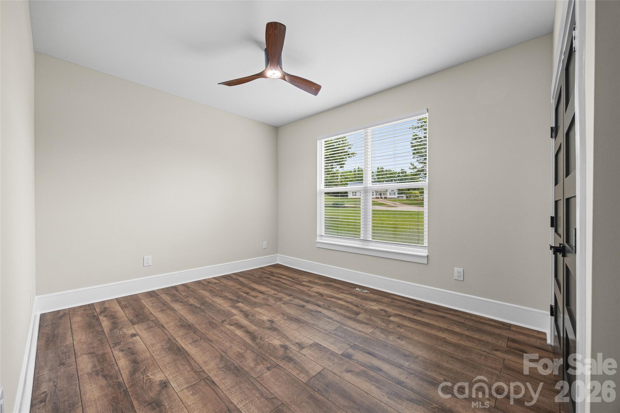 925 Loganberry Lane — York