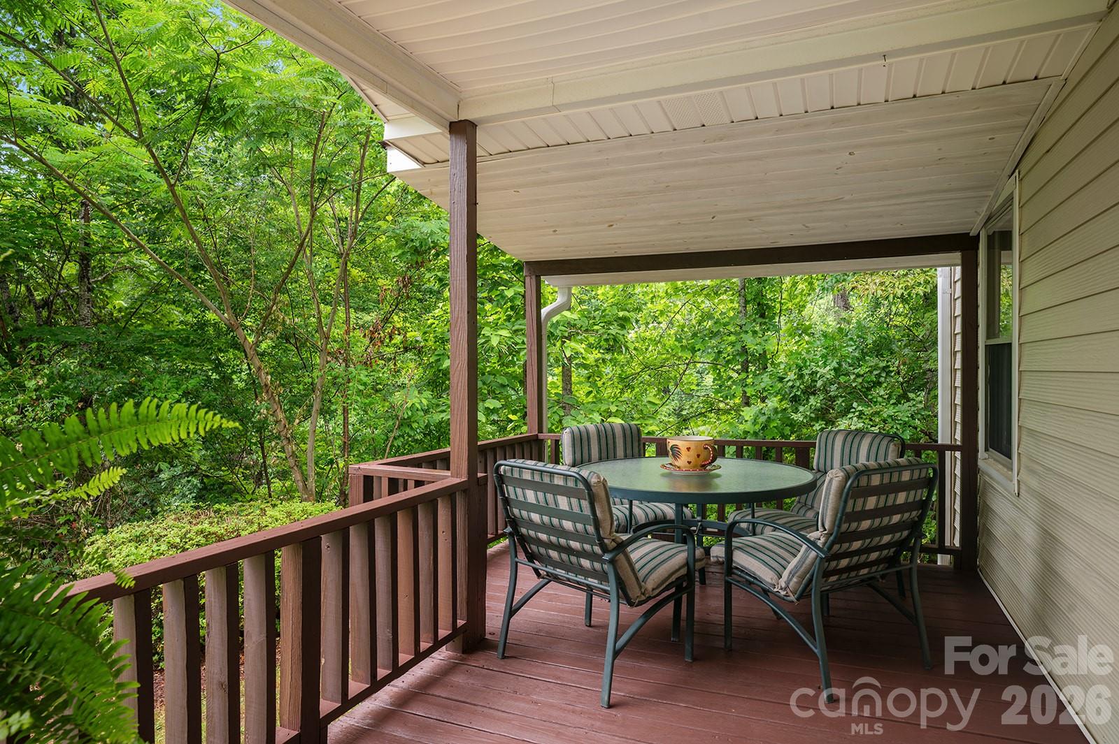 825 Gallimore Road — Flat Rock