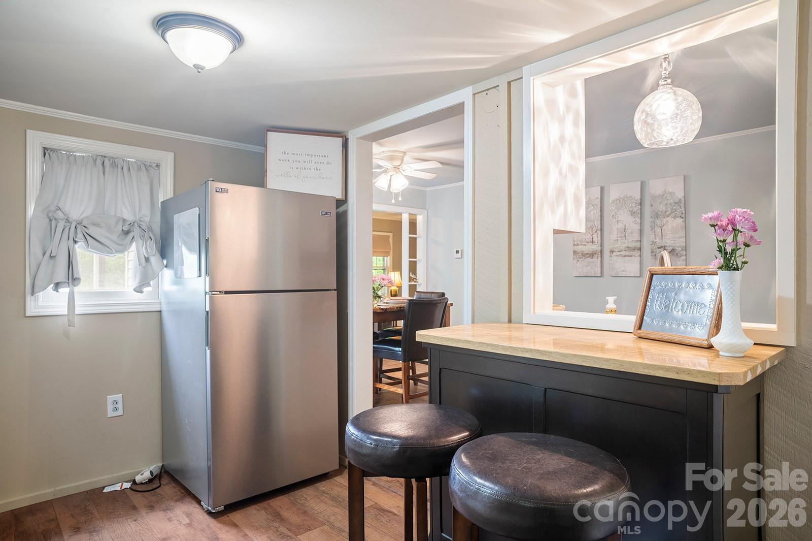 825 Gallimore Road — Flat Rock