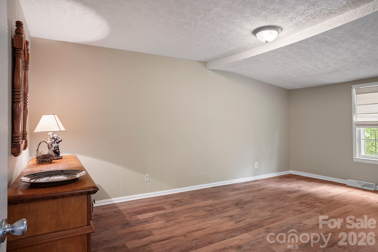 825 Gallimore Road — Flat Rock