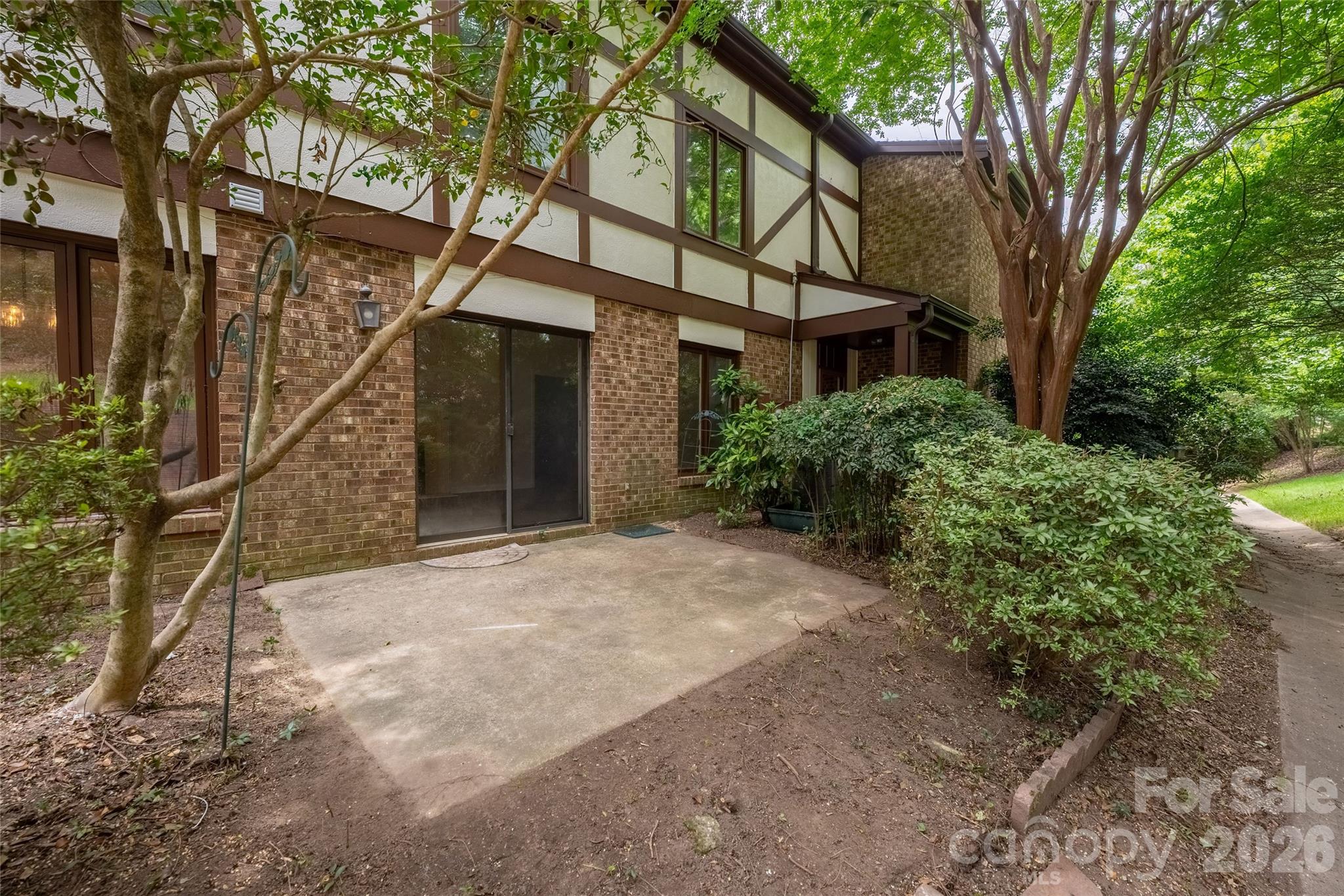 7226 Quail Meadow Lane — Charlotte
