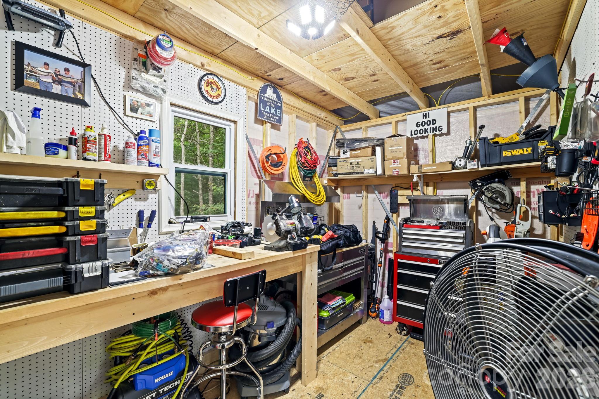207 Bentley Cove — Murphy