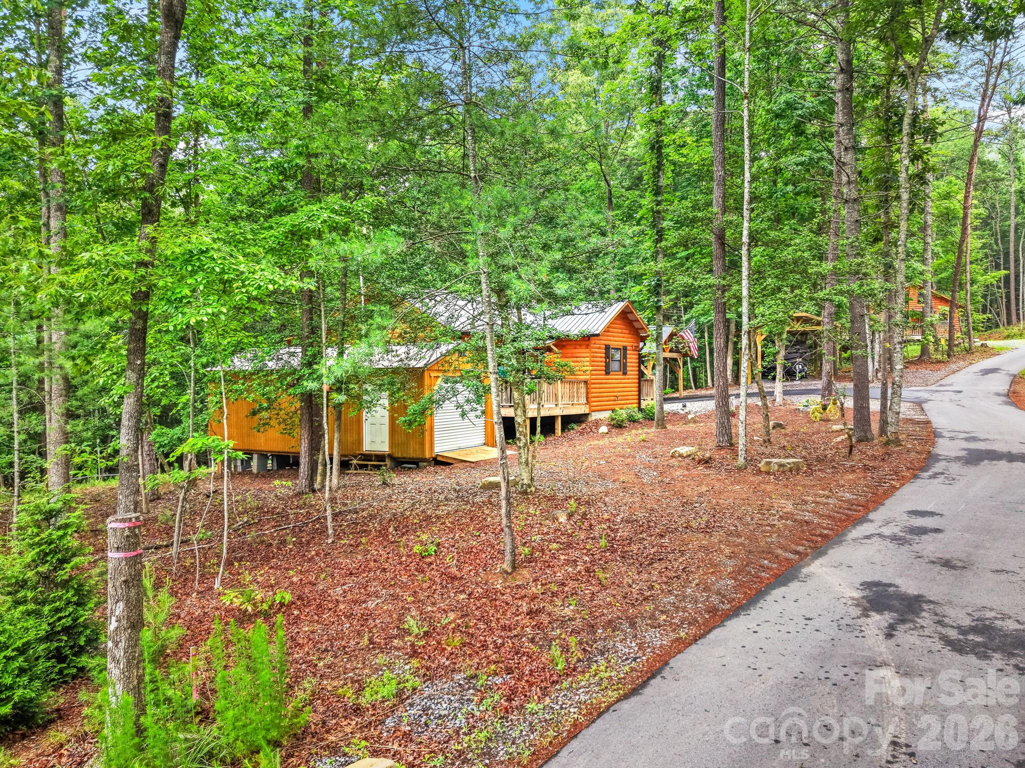 207 Bentley Cove — Murphy