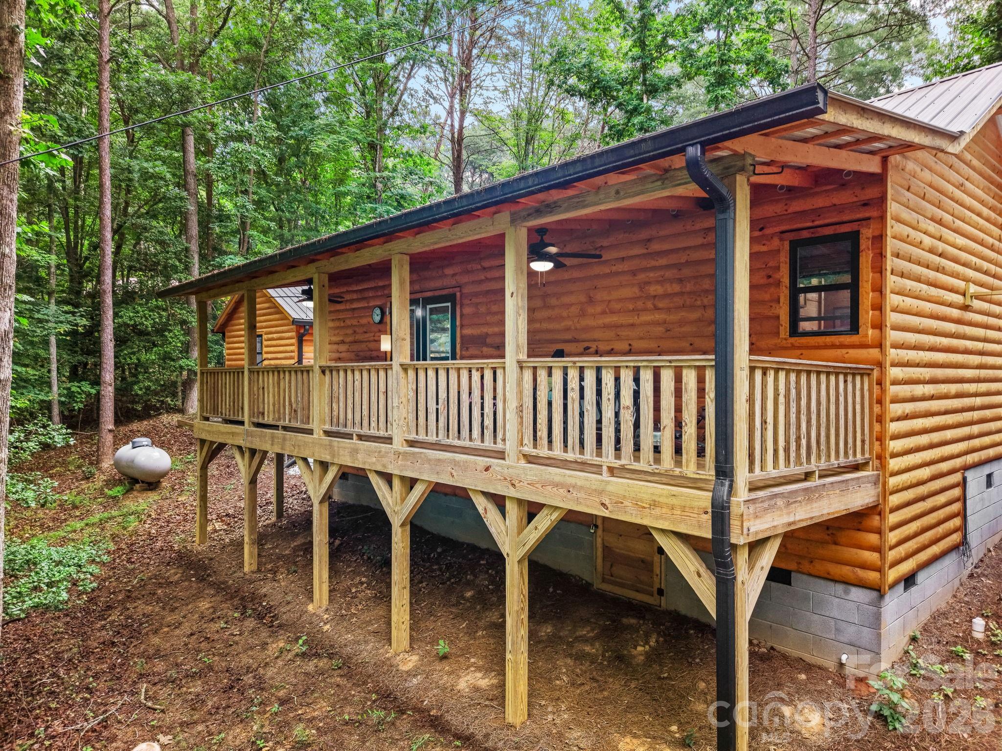 207 Bentley Cove — Murphy