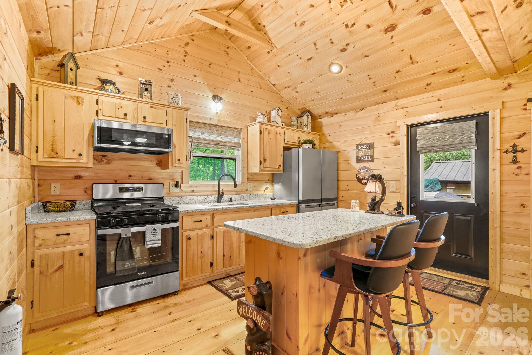 207 Bentley Cove — Murphy