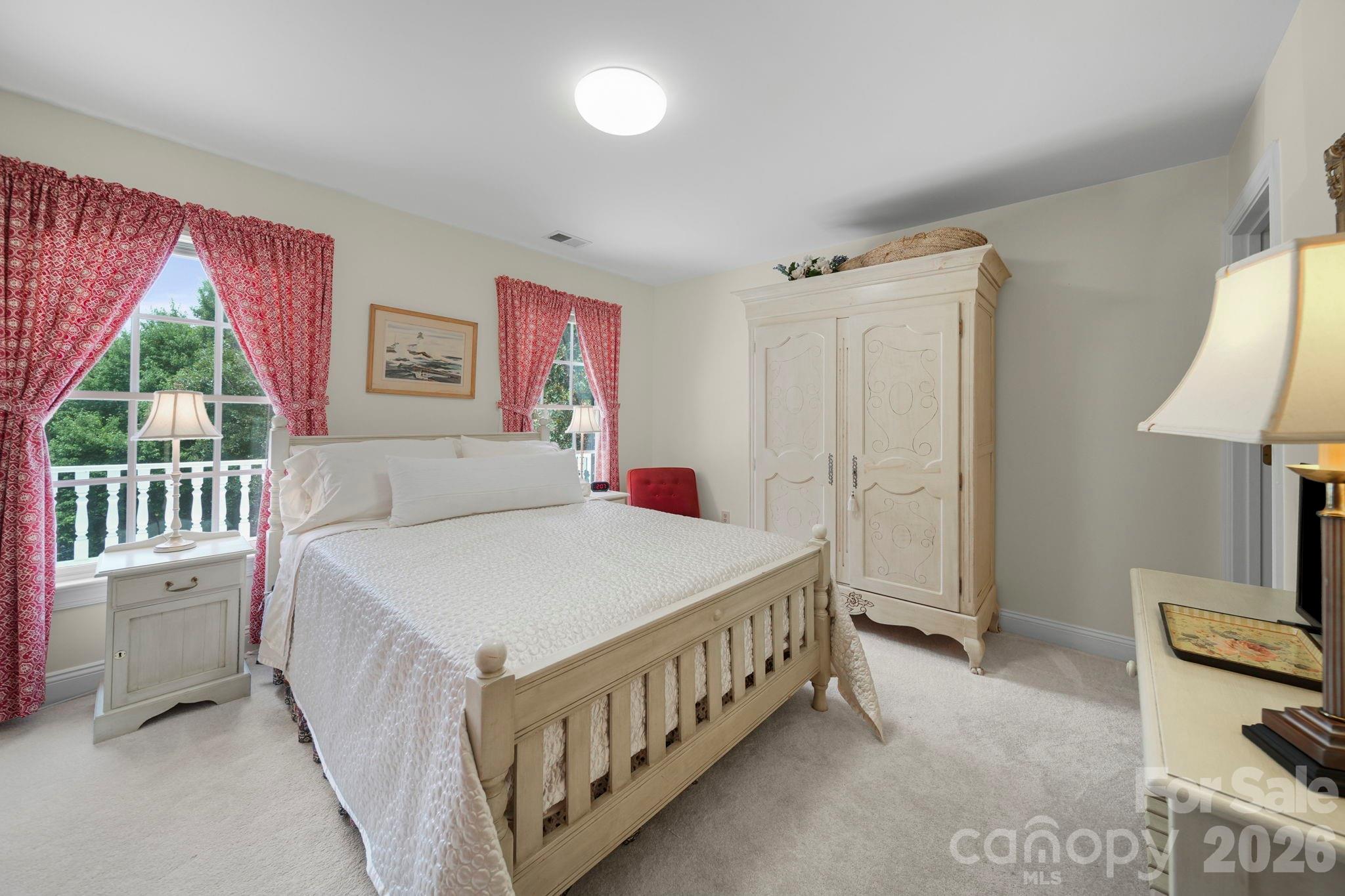 512 Stuart Ridge — Cramerton