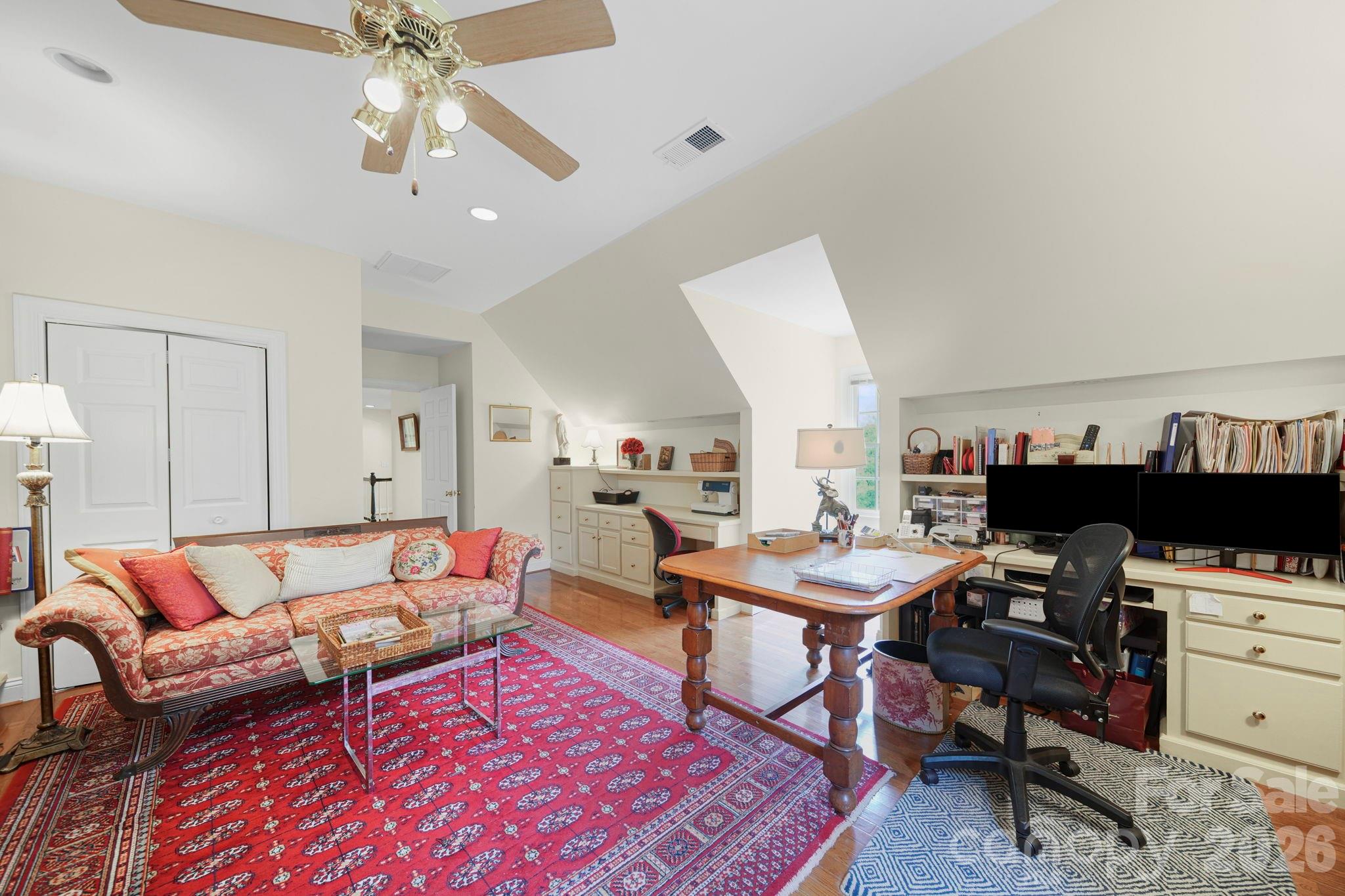 512 Stuart Ridge — Cramerton