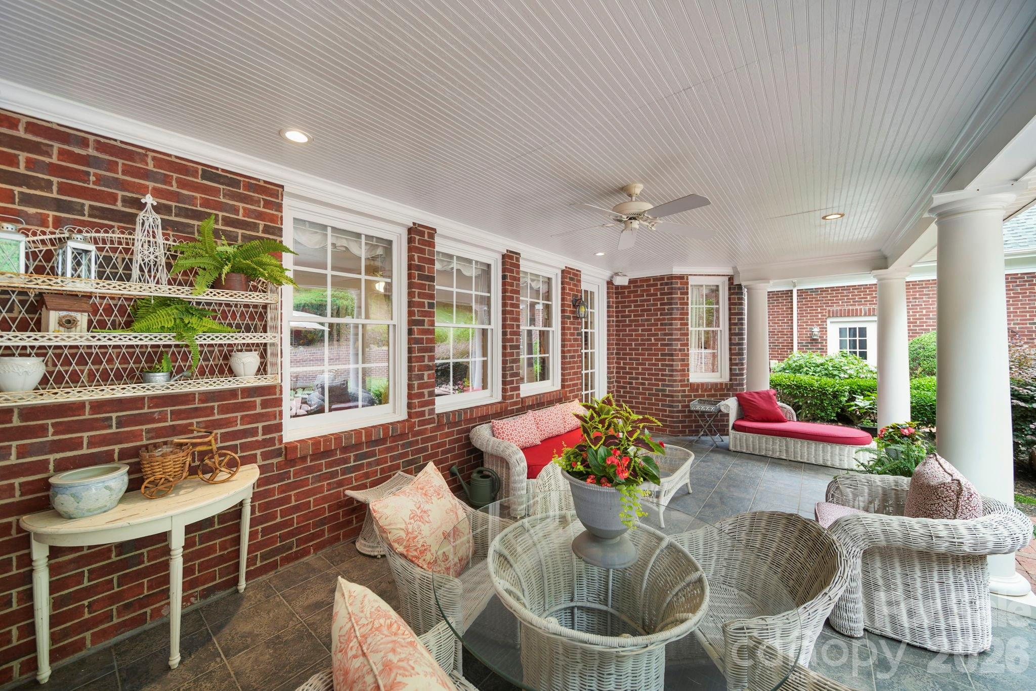 512 Stuart Ridge — Cramerton