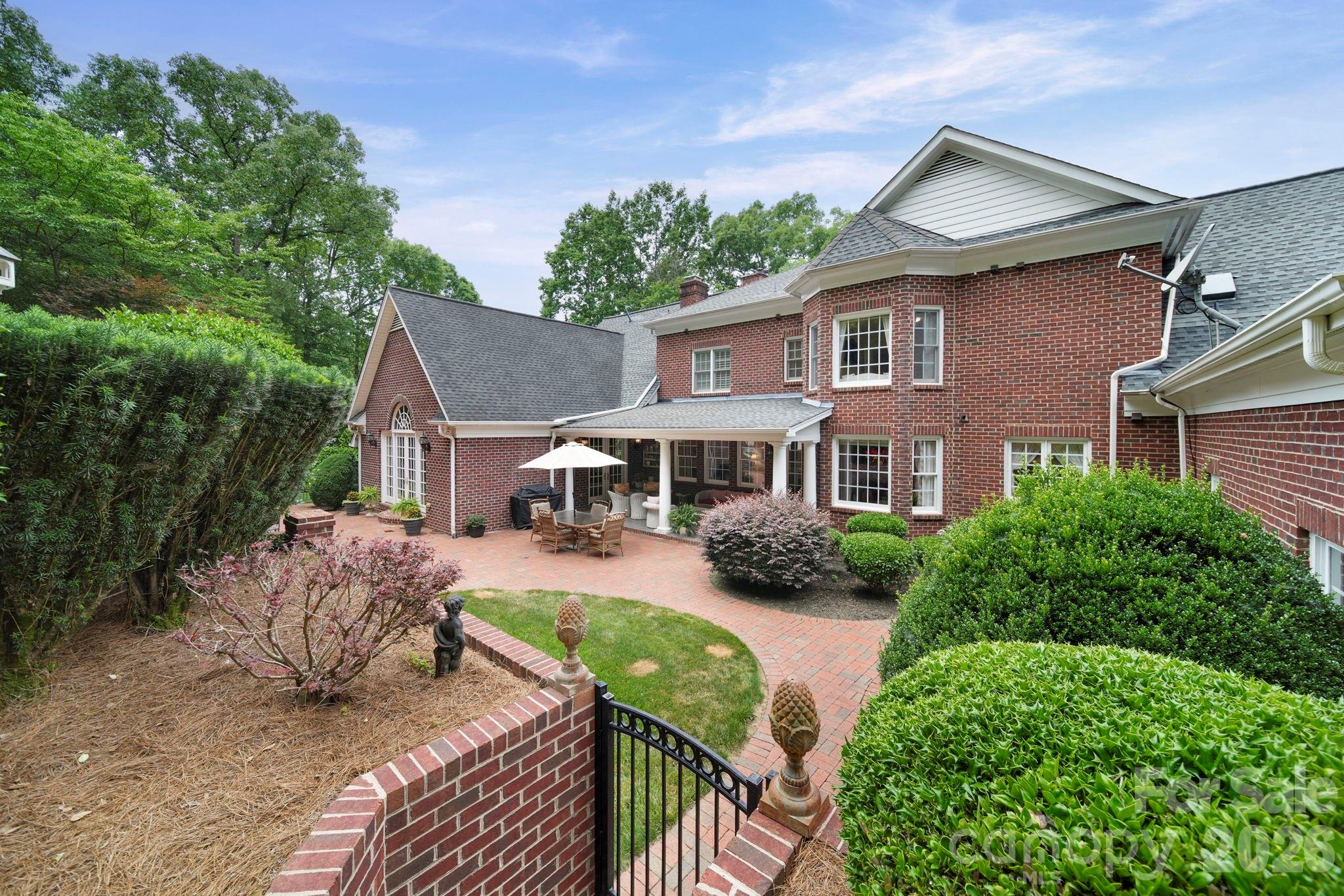 512 Stuart Ridge — Cramerton