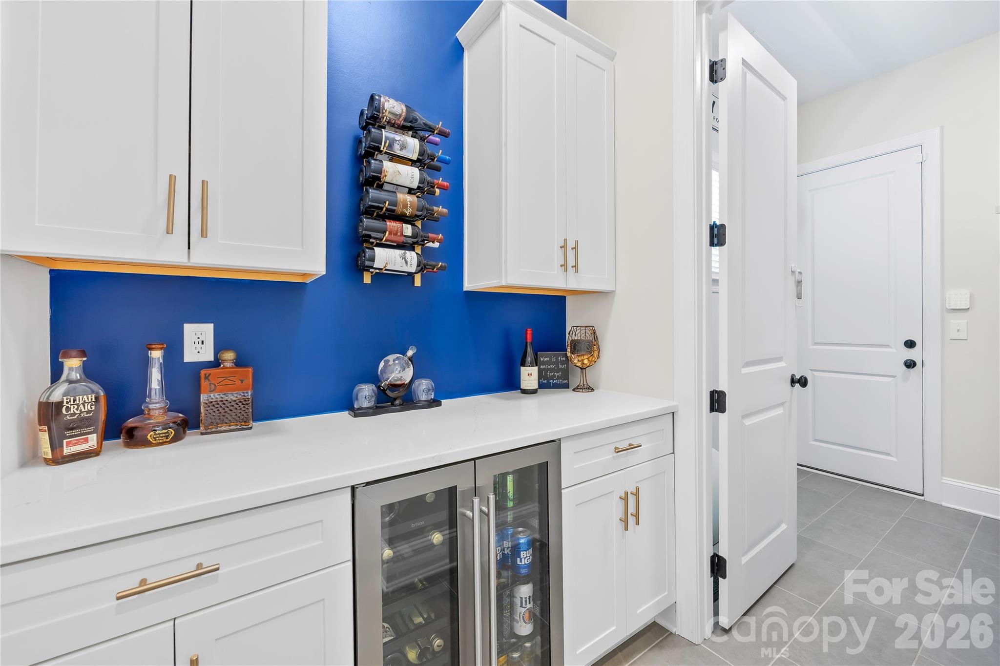 1368 Cedardale Lane — Denver