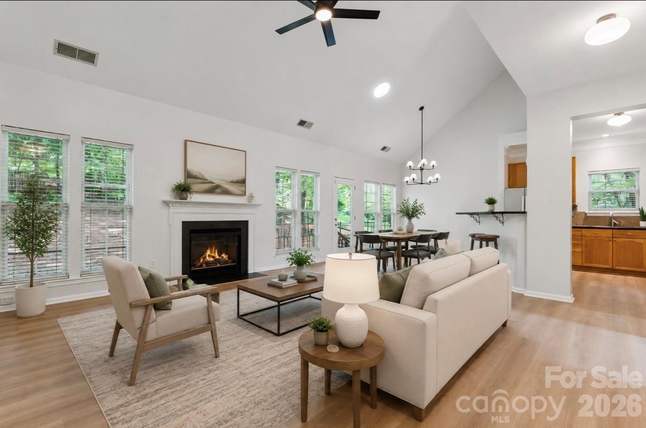 11627 Knightsdale Drive — Charlotte