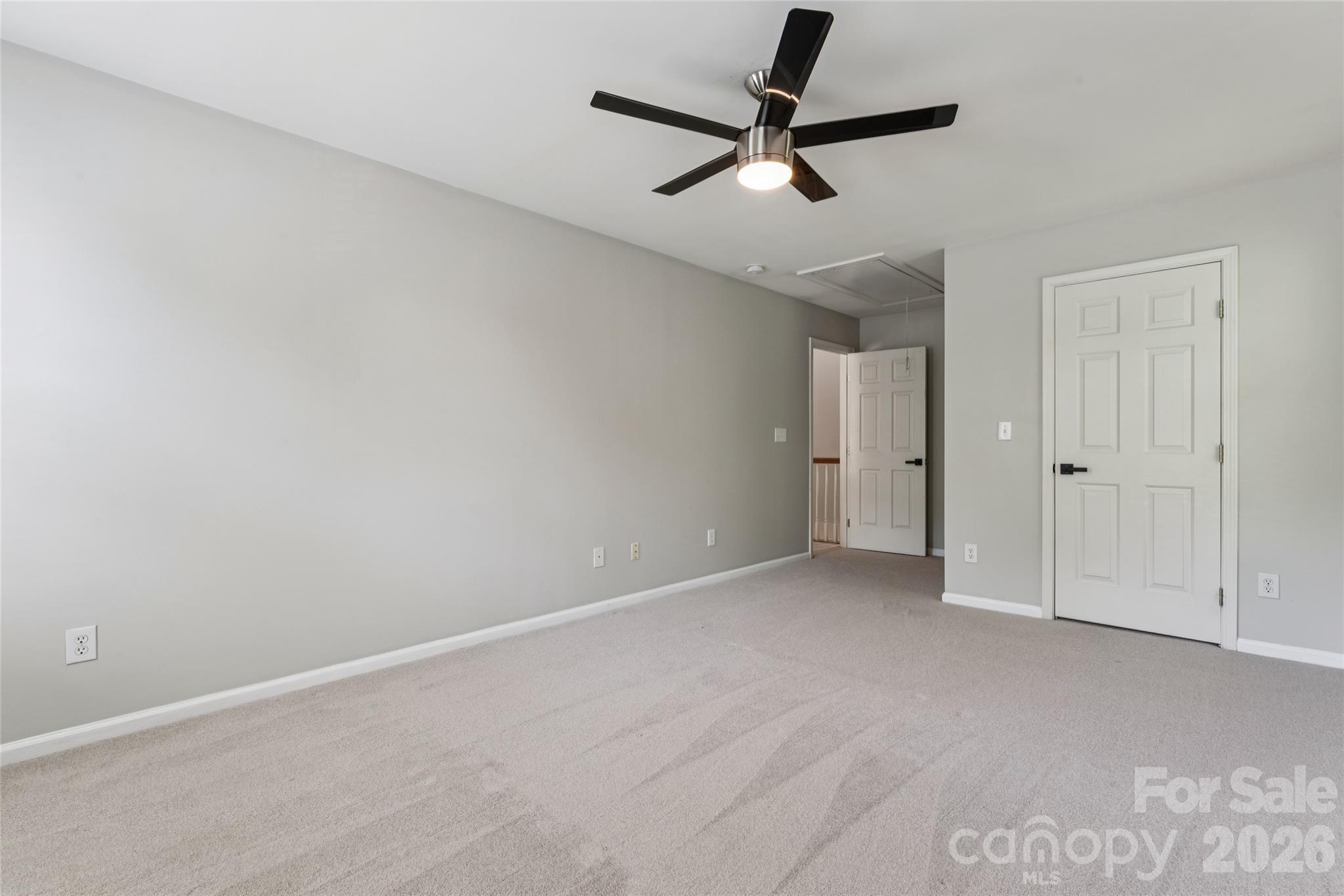 11627 Knightsdale Drive — Charlotte