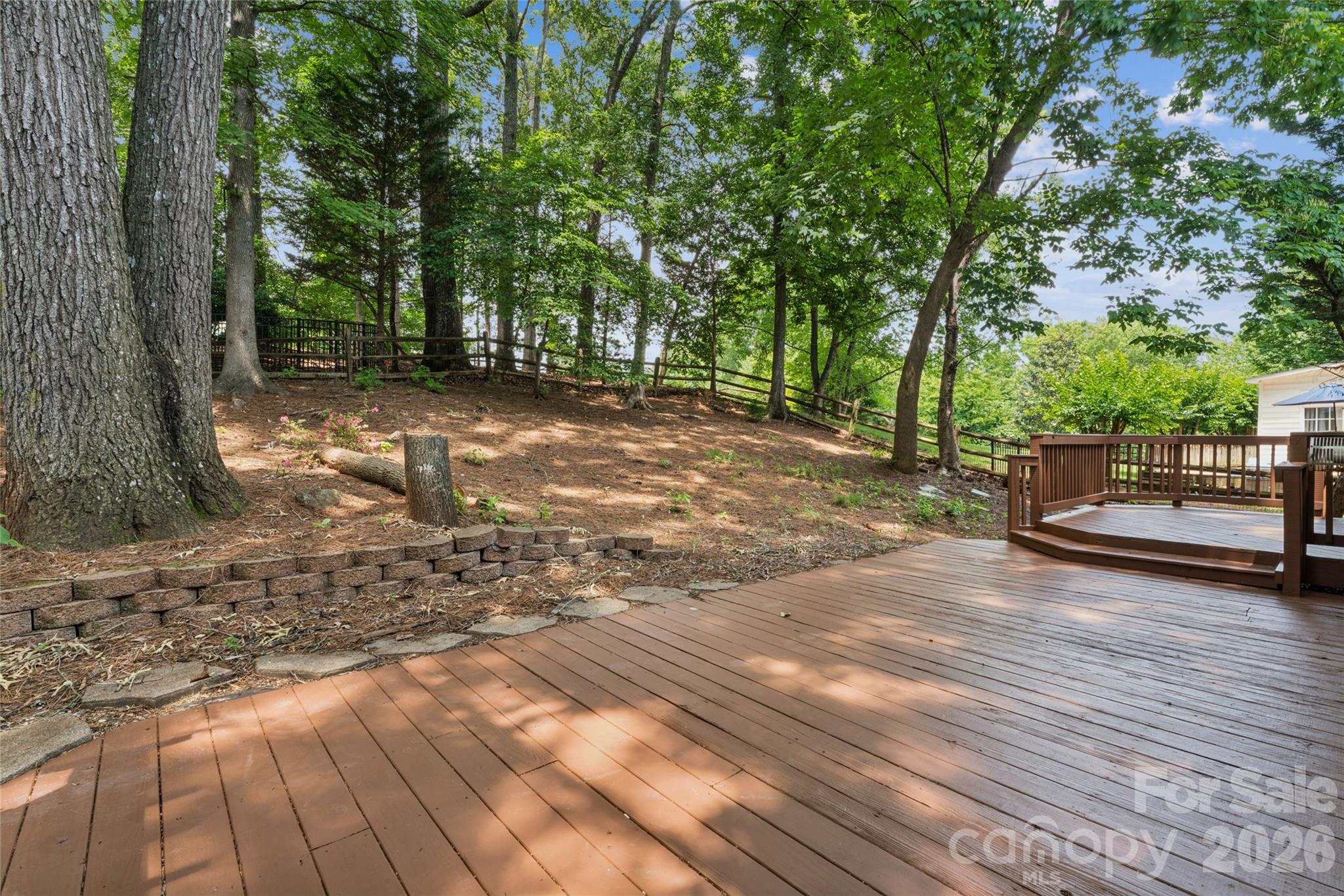 11627 Knightsdale Drive — Charlotte