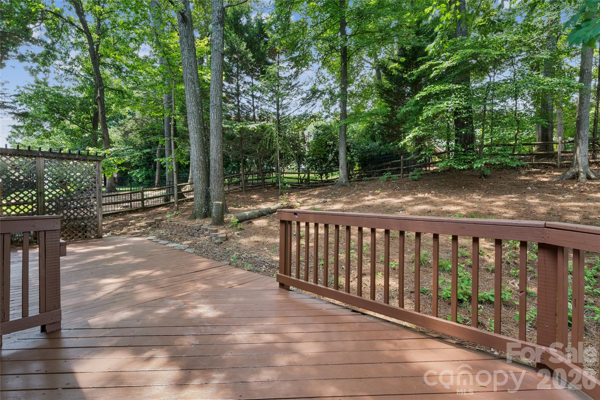 11627 Knightsdale Drive — Charlotte