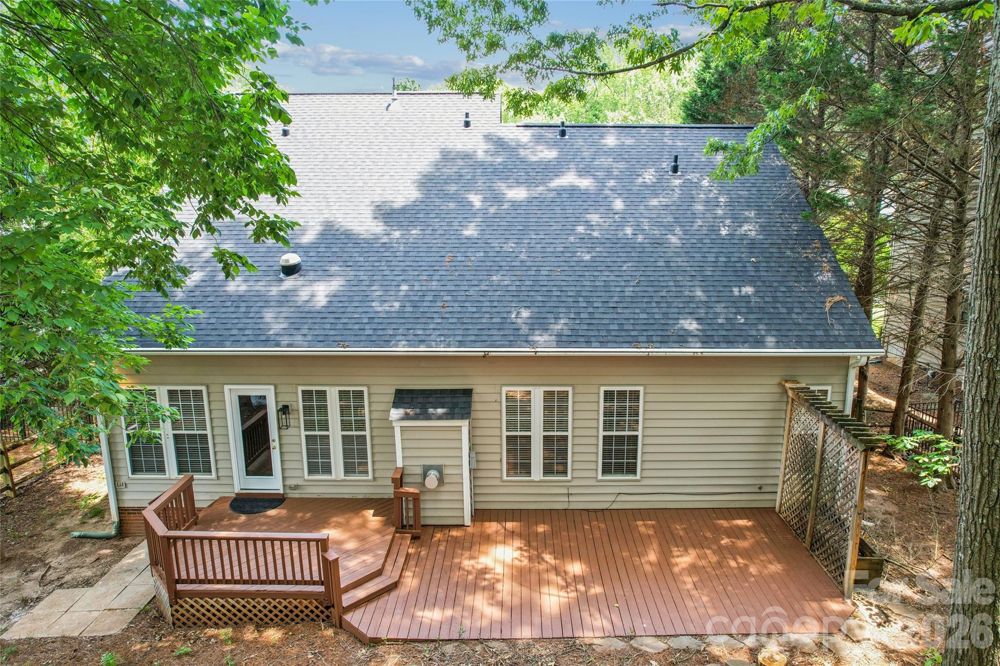 11627 Knightsdale Drive — Charlotte