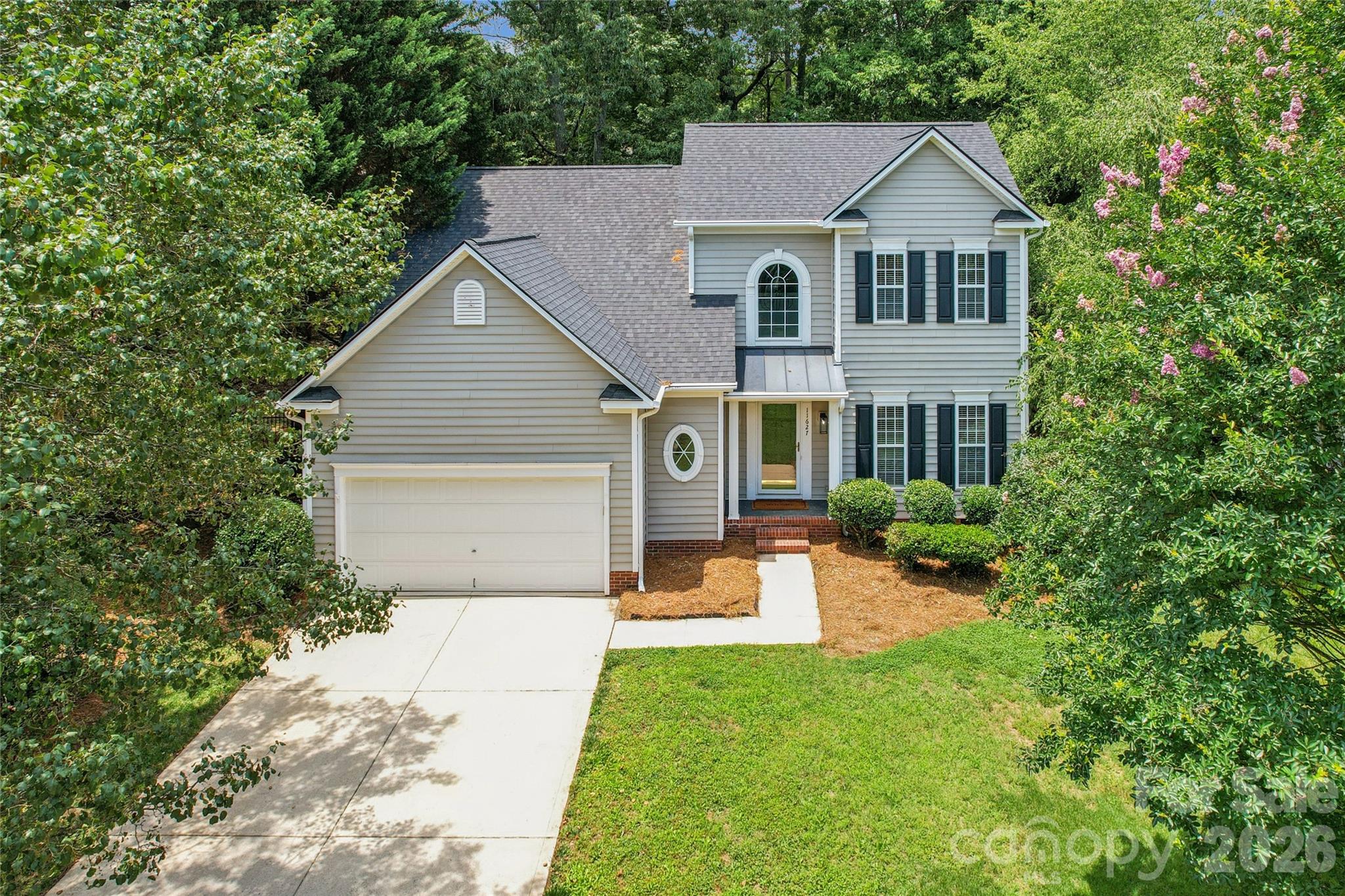 11627 Knightsdale Drive — Charlotte