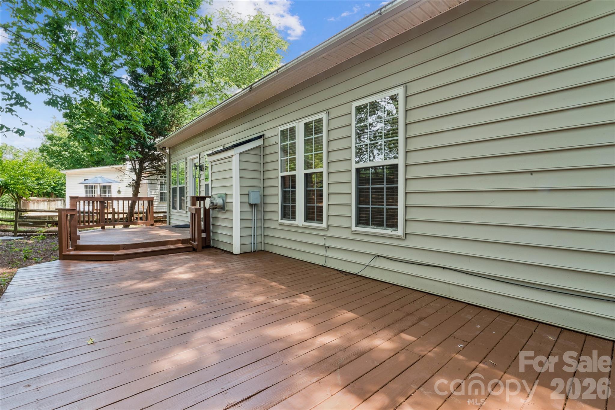 11627 Knightsdale Drive — Charlotte