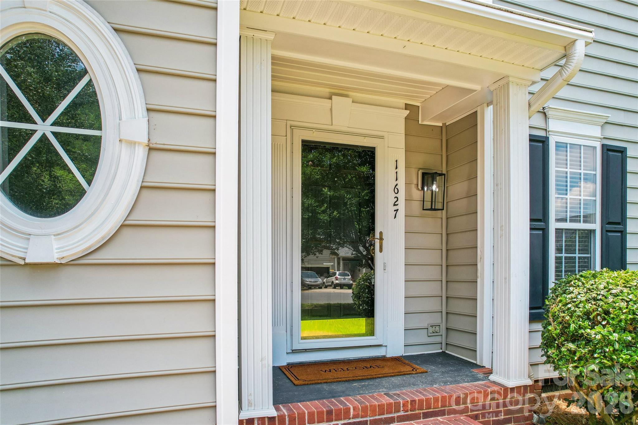 11627 Knightsdale Drive — Charlotte