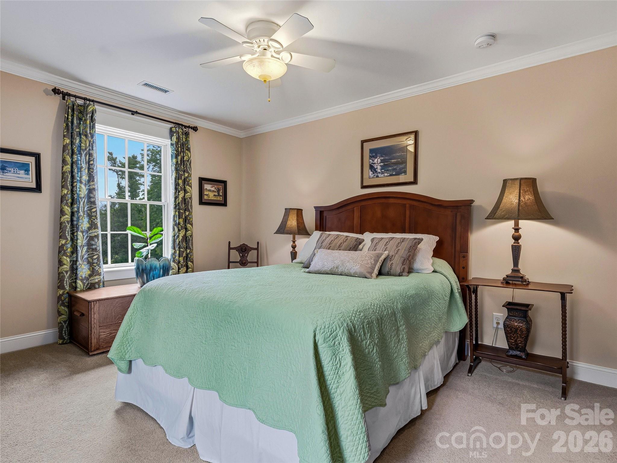76 Edgelawn Road — Asheville