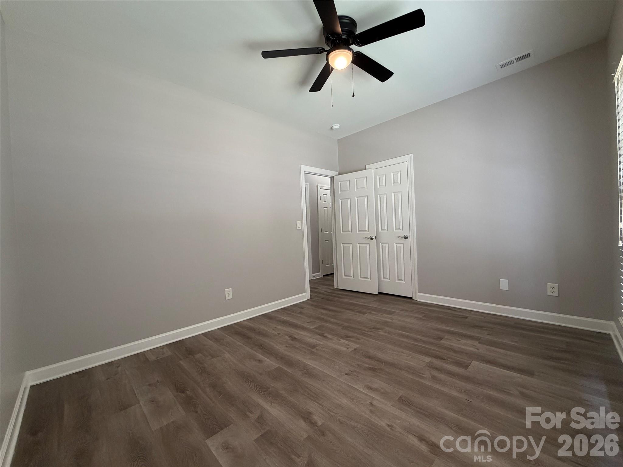 1332 Bershire Lane — Charlotte