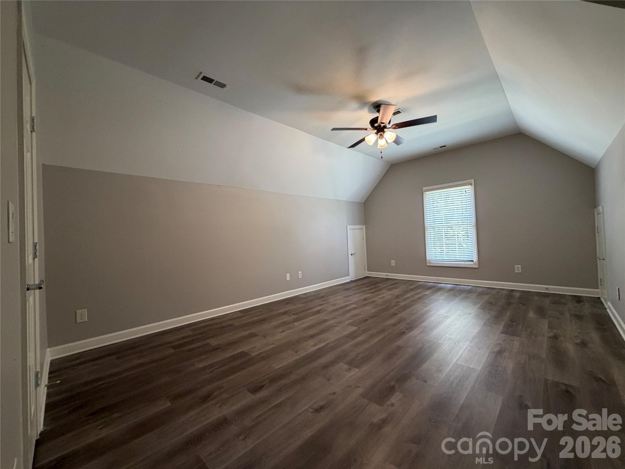 1332 Bershire Lane — Charlotte