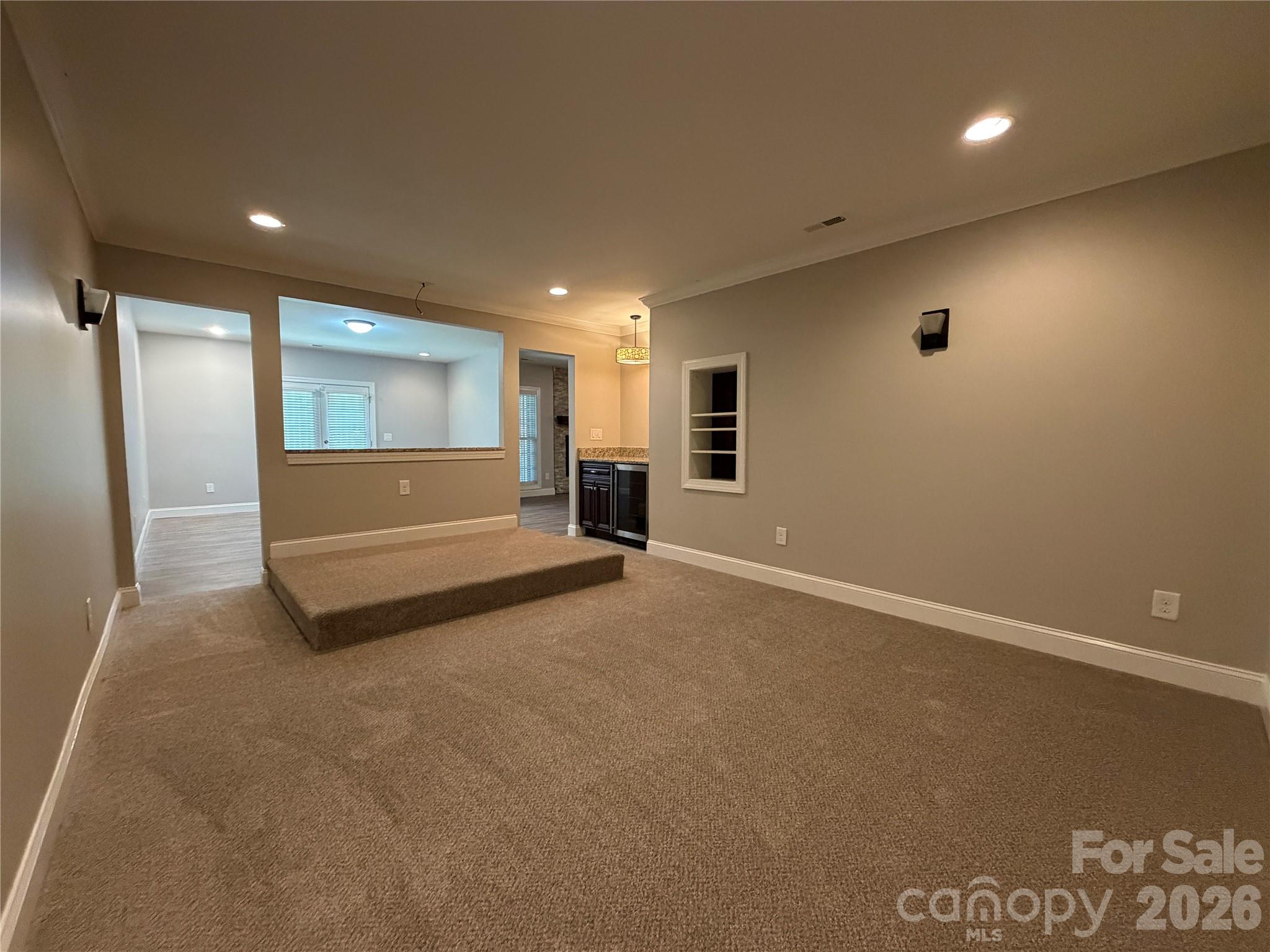 1332 Bershire Lane — Charlotte