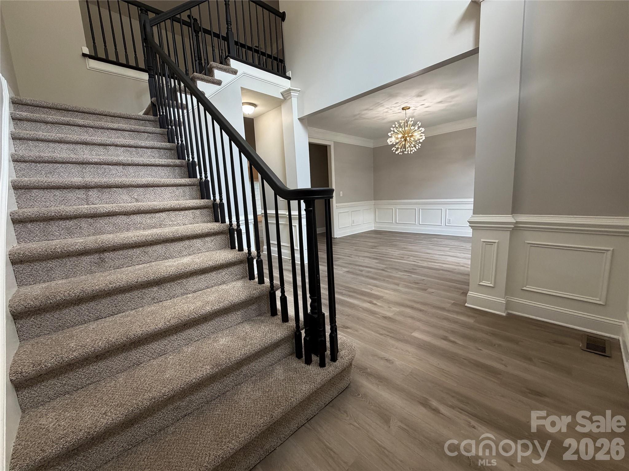 1332 Bershire Lane — Charlotte