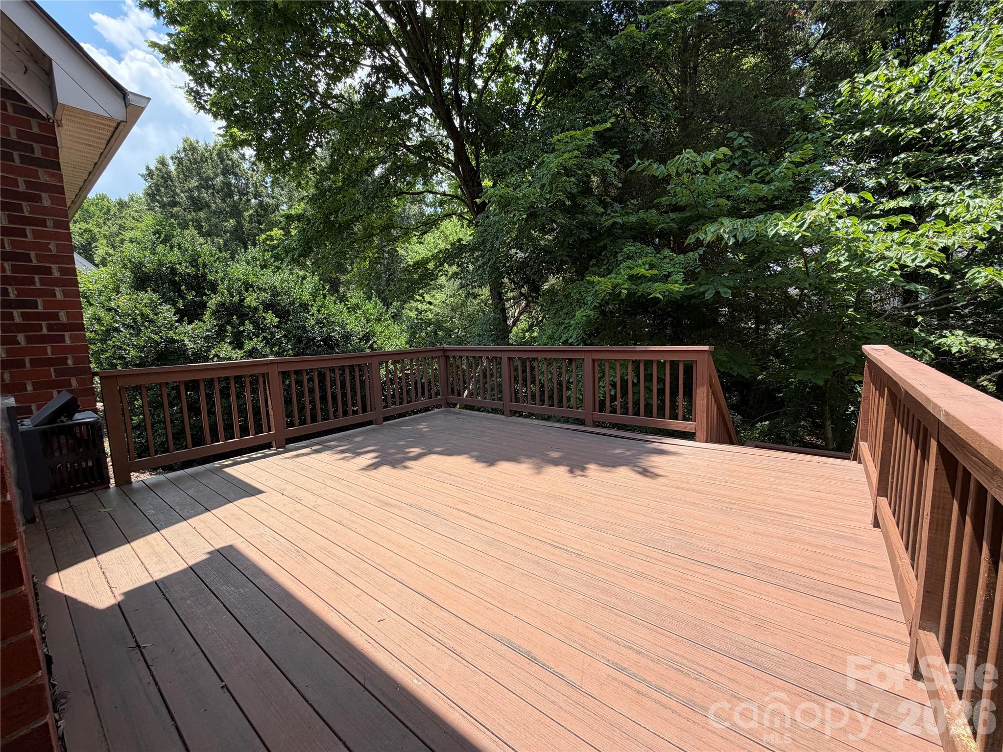 1332 Bershire Lane — Charlotte